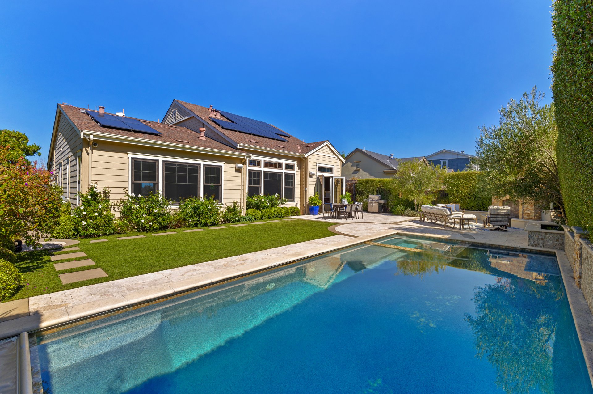 Desirable 'Rose Lane'
