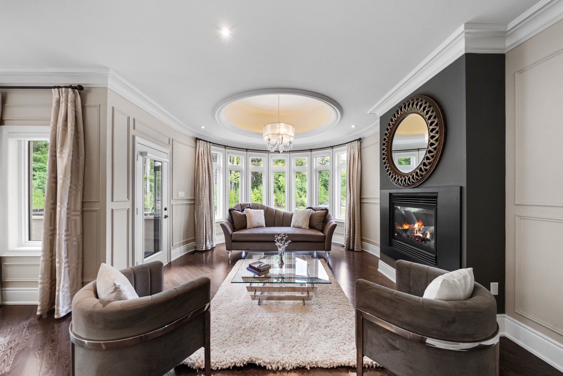 SOLD: Elegant Model Residence