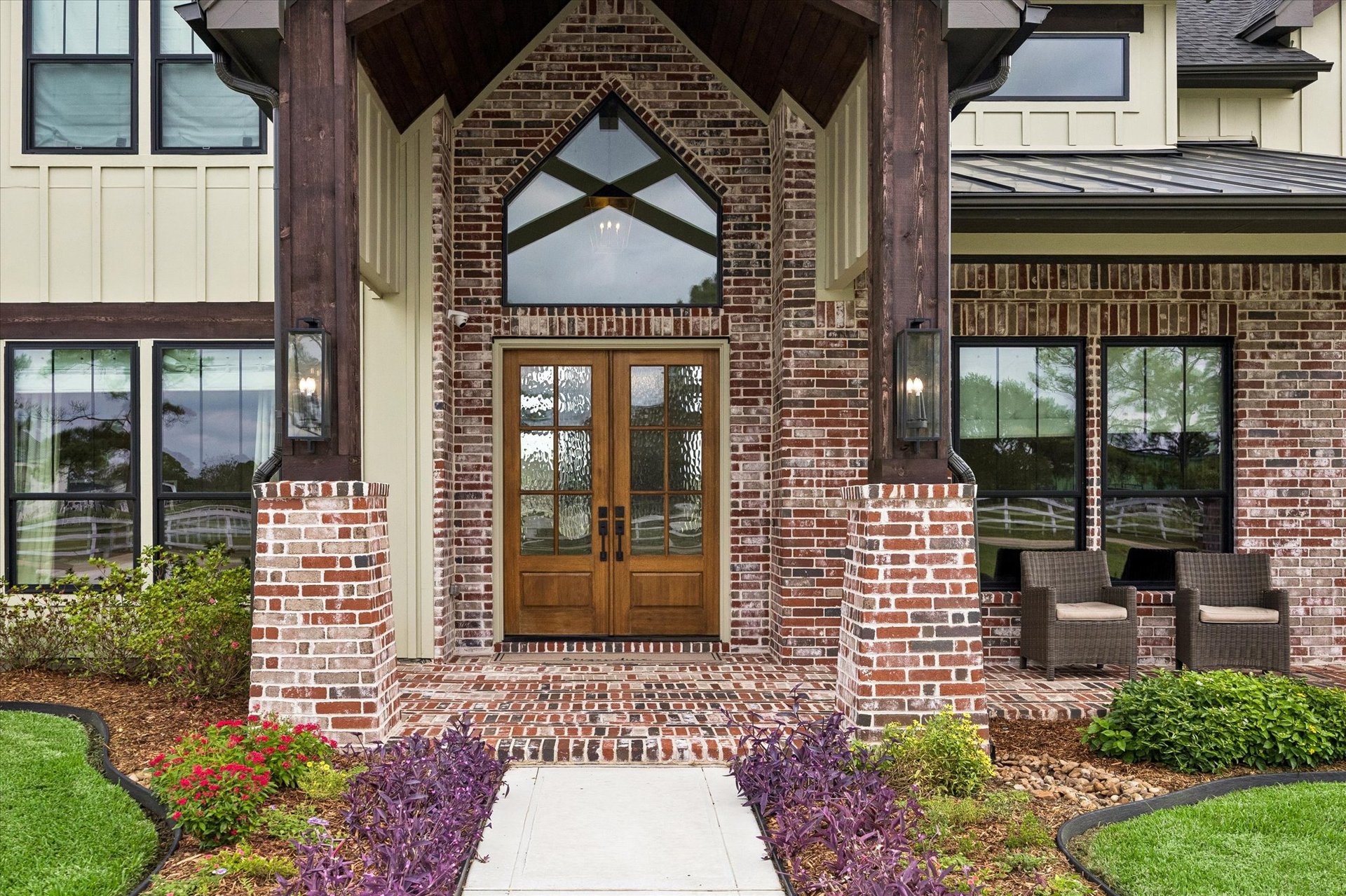 301 W. Viejo Dr