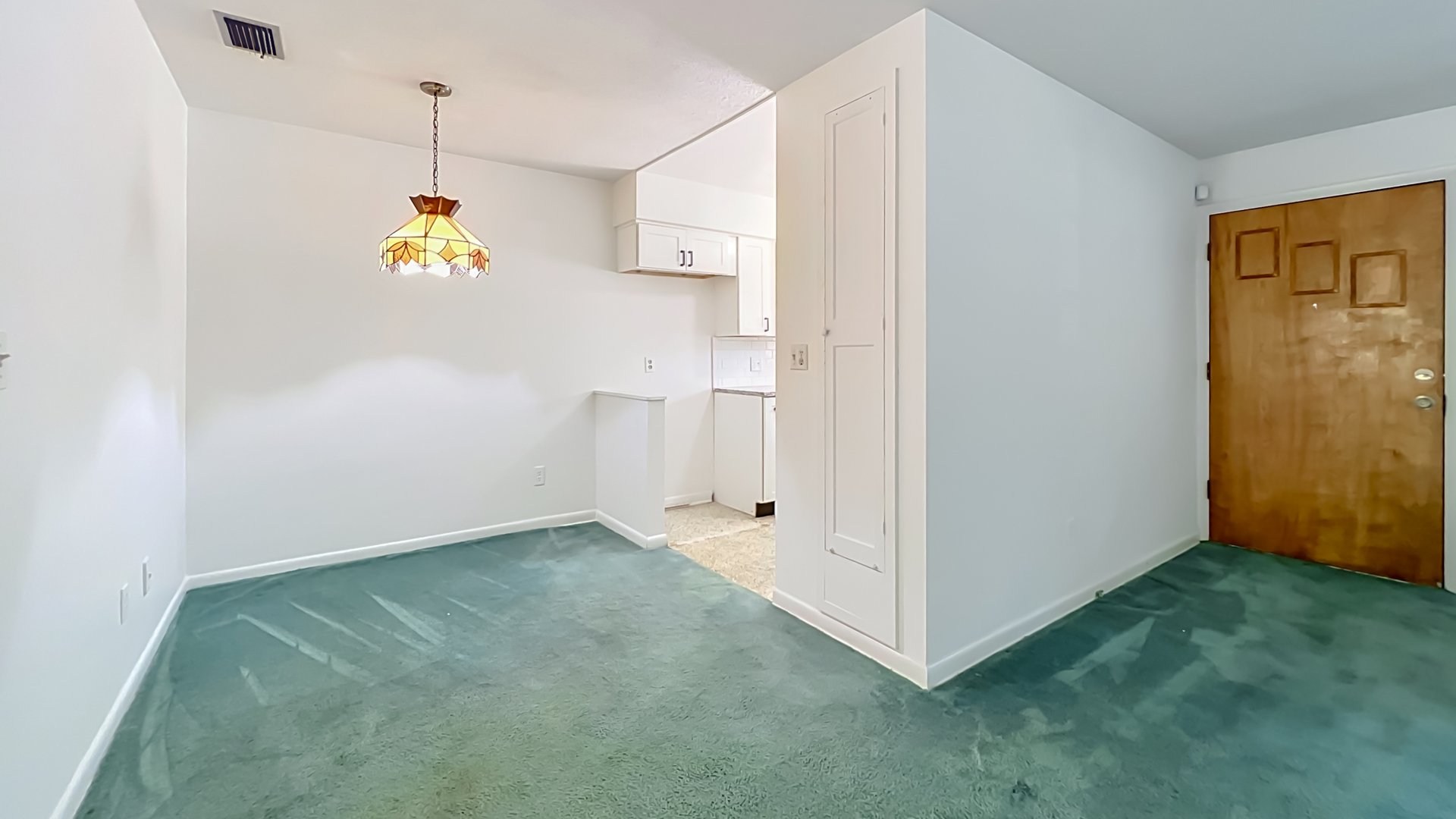 Colonialtown 3-Bedroom 1.5-Bathroom Home with Terrazo Floors