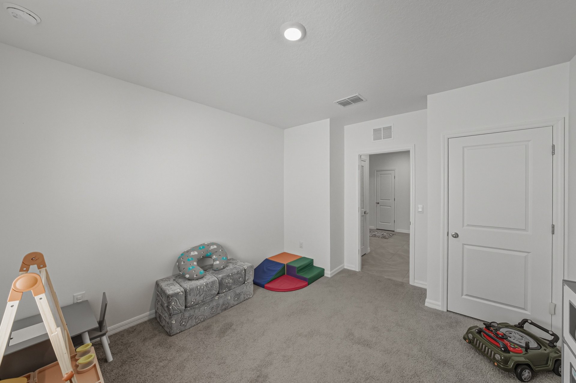 2741 GARDINER LN