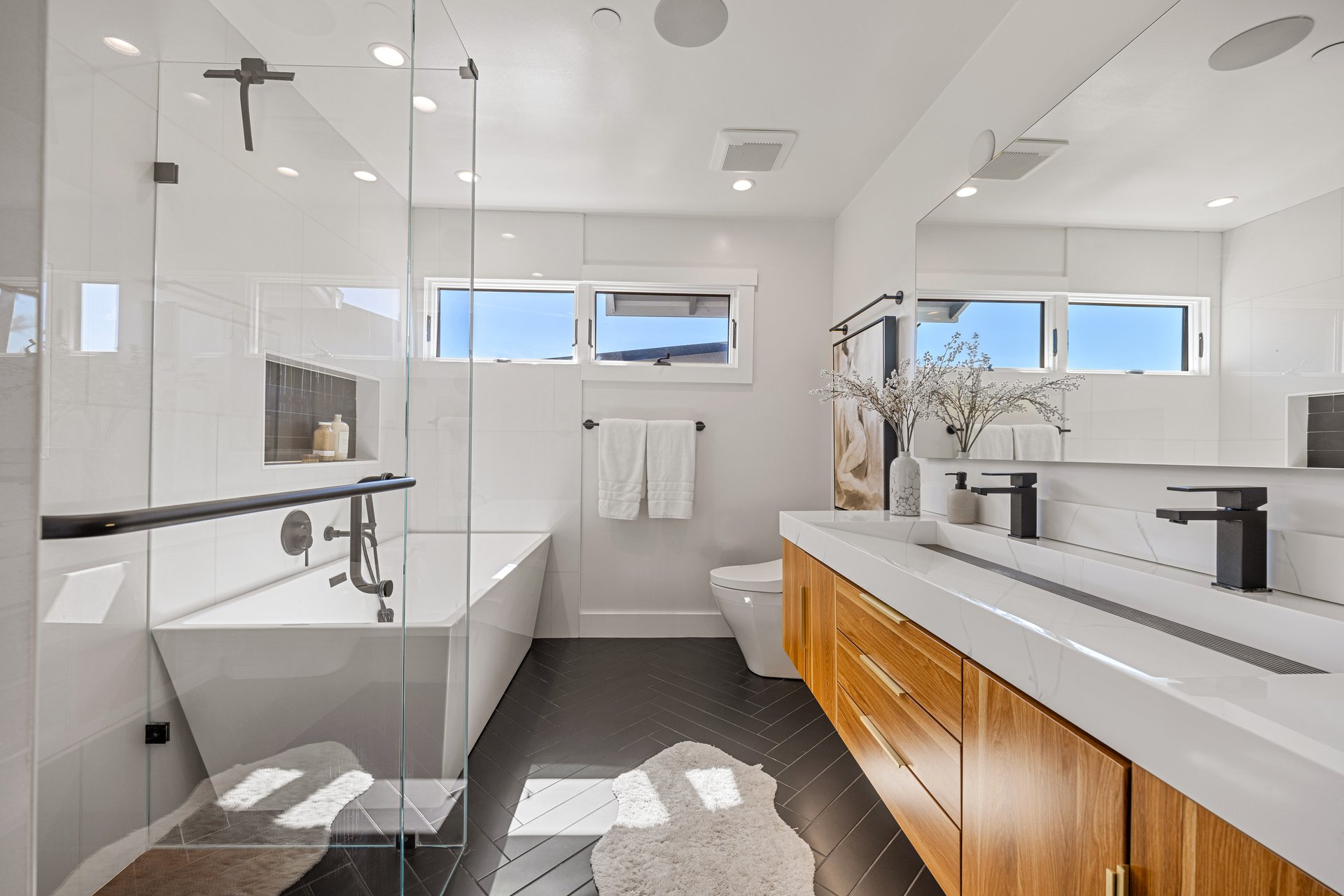 Beautifully Updated Single Level Retreat