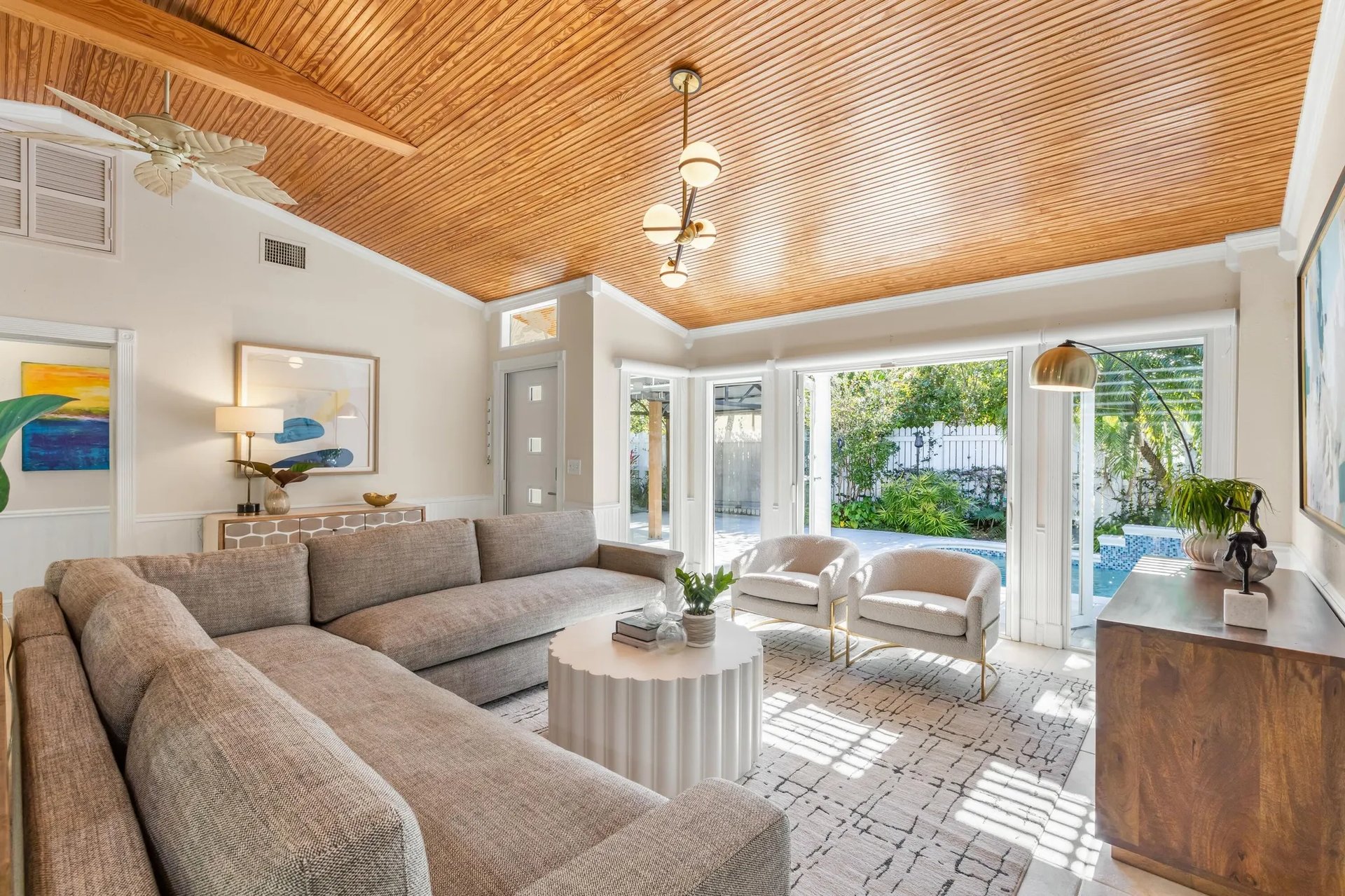 1503 Johnson St