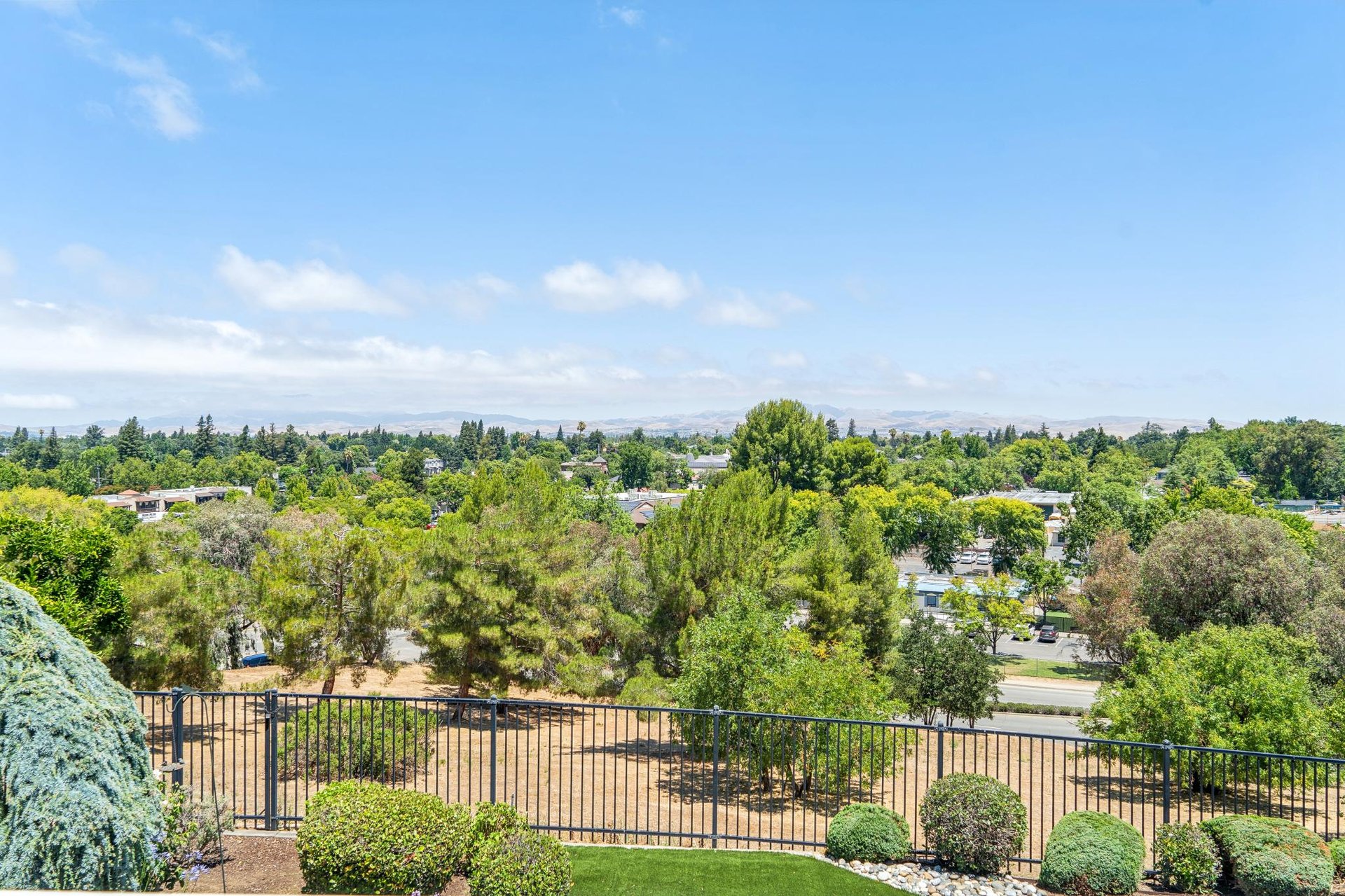 5075 Monaco Drive, Pleasanton Hills