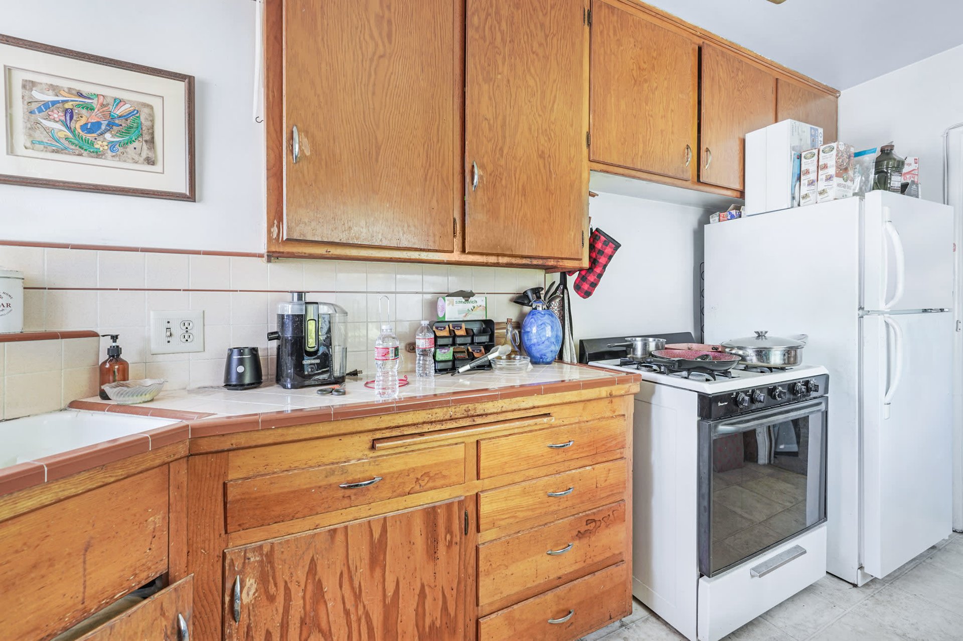 Rare opportunity to own a Garden-style 3 Unit Income Property in highly-sought Magnolia Park Burbank!