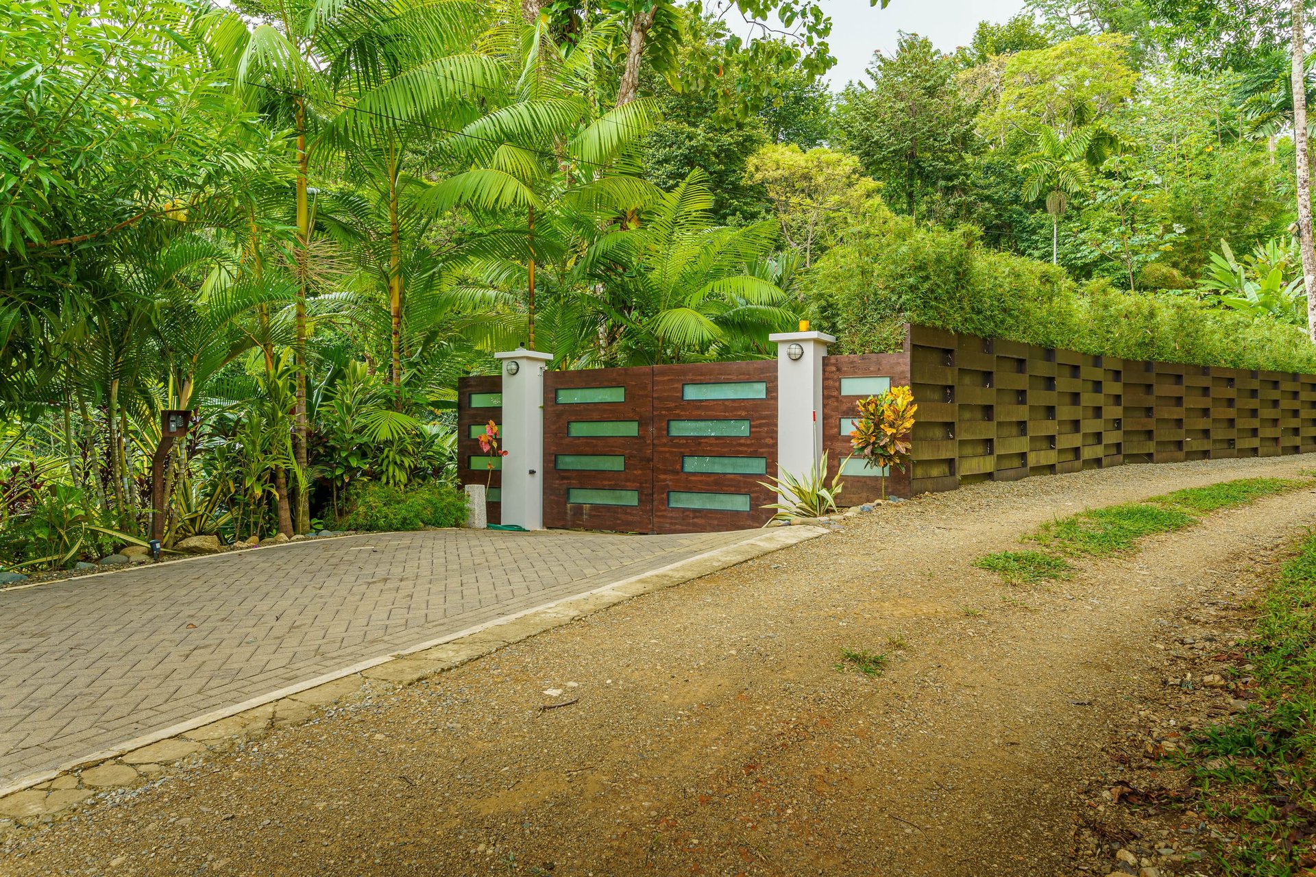Uvita Hills Sophisticated Ocean View Elegance