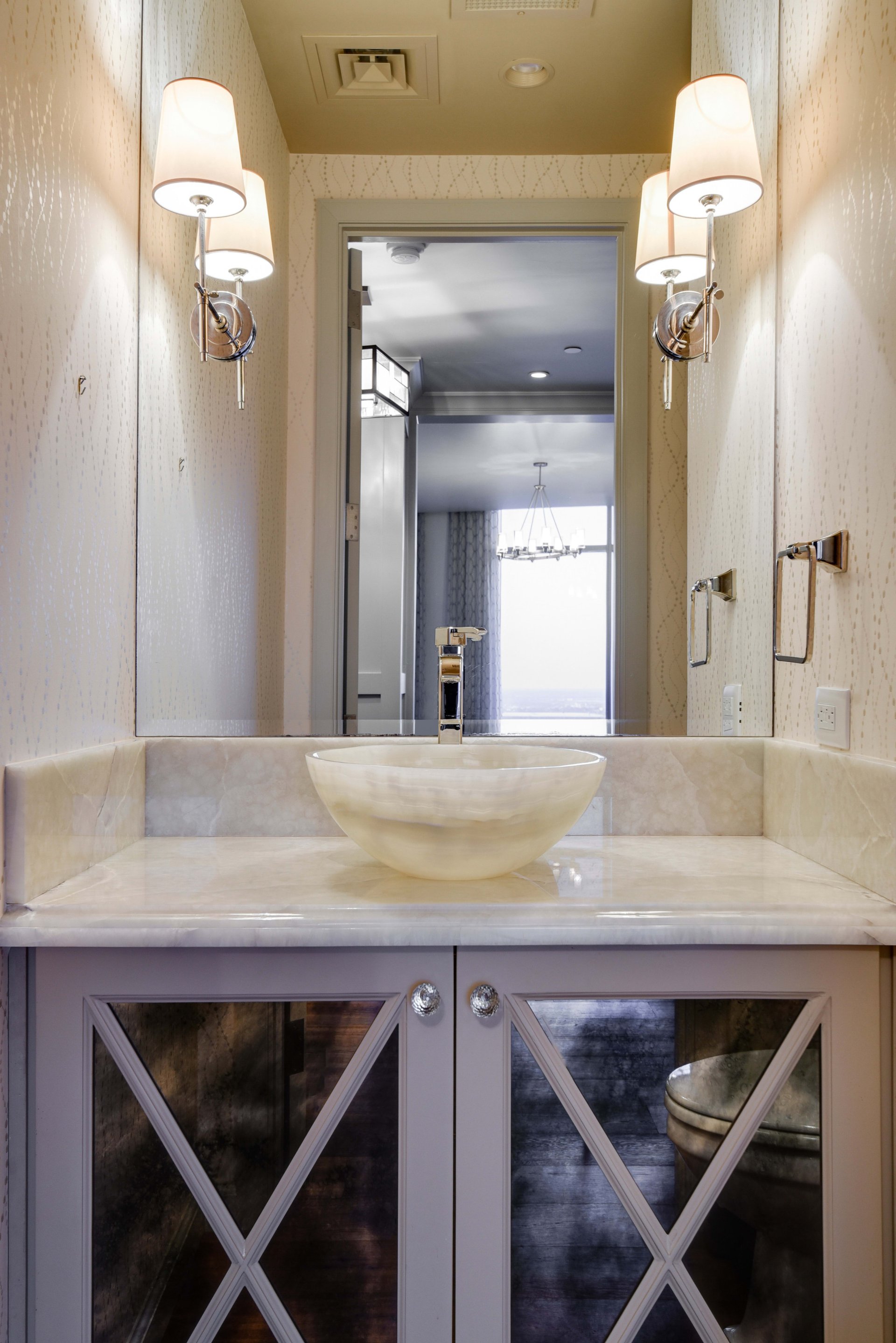 200 Congress Ave #38NE