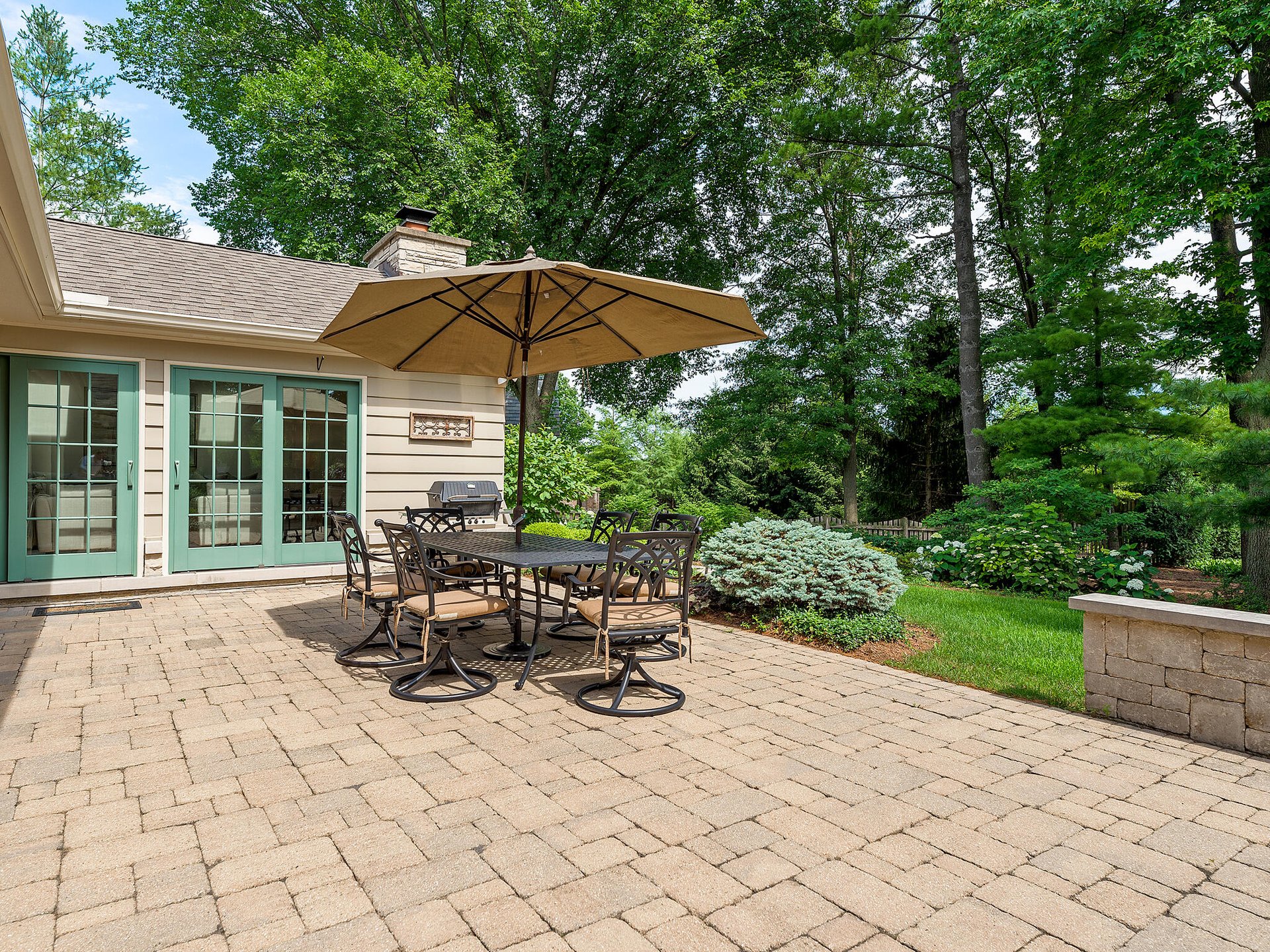 554 Pamela Cir
