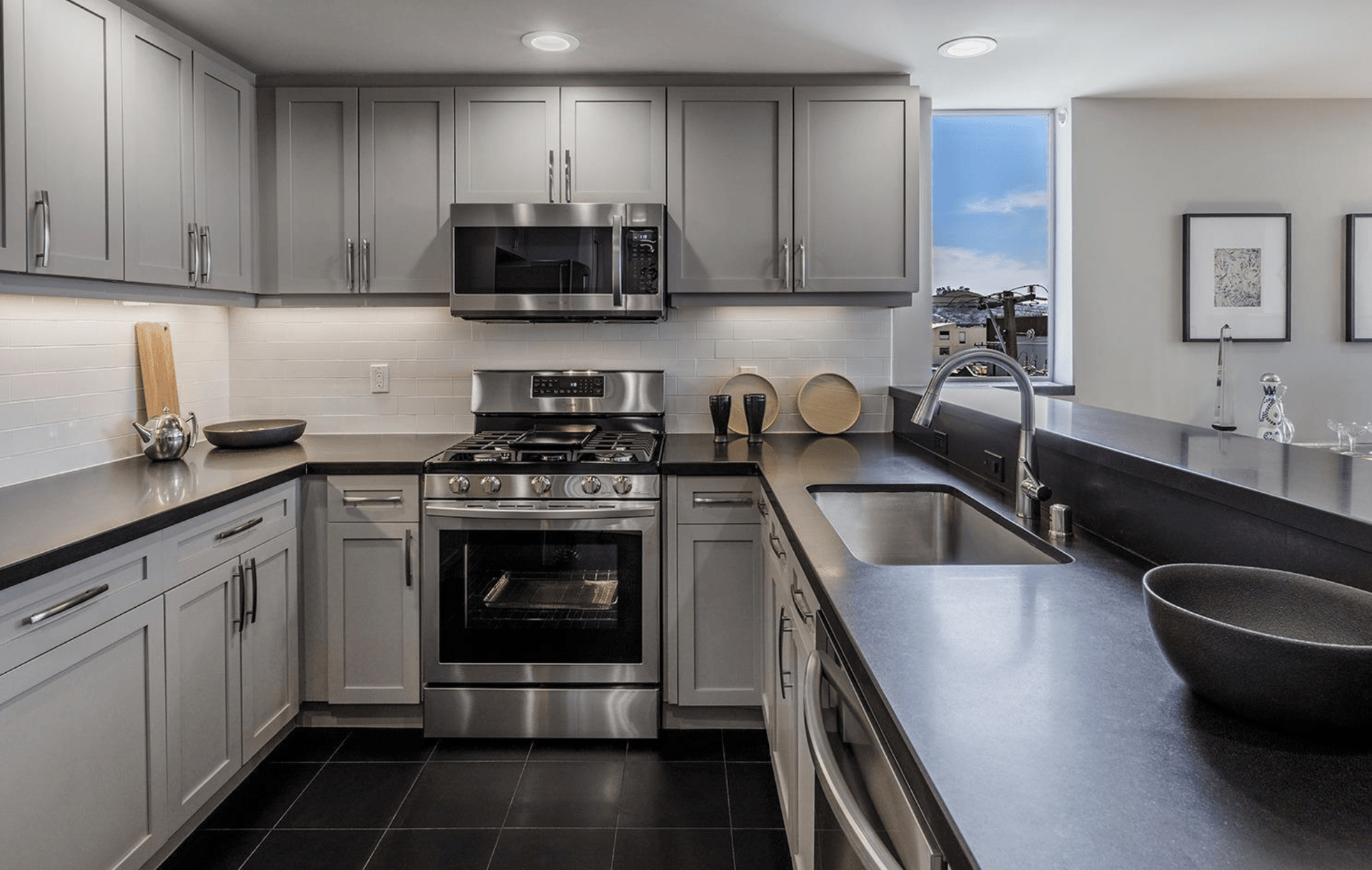 475 Hampshire Street, Unit 6