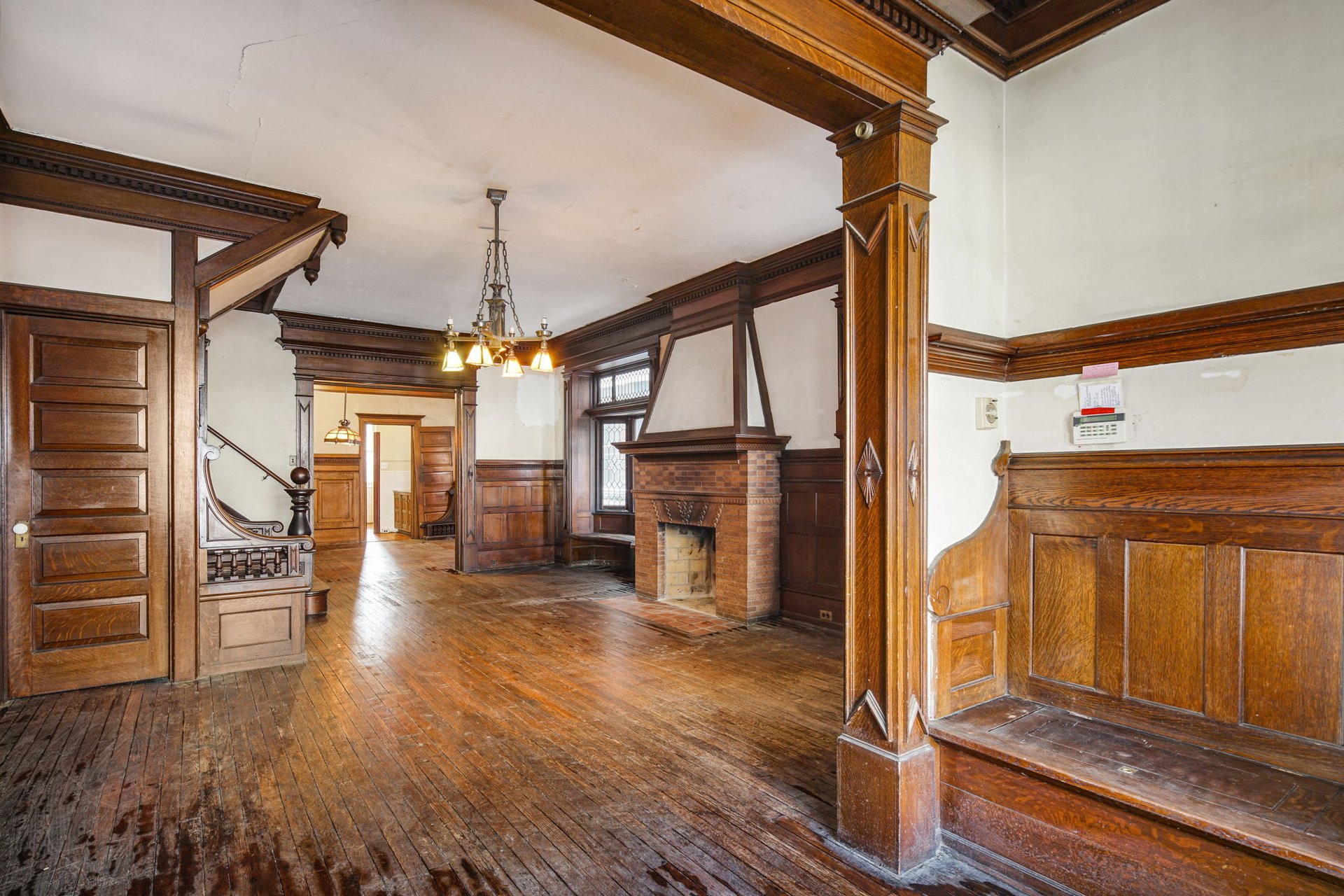 Classic Victorian in Cedar Park