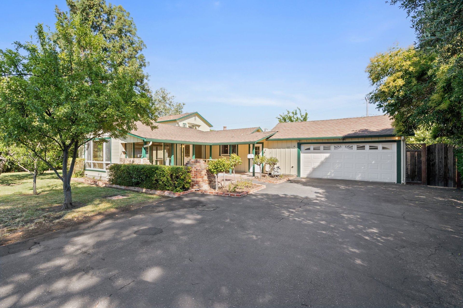 127 Budd Ave, Campbell 