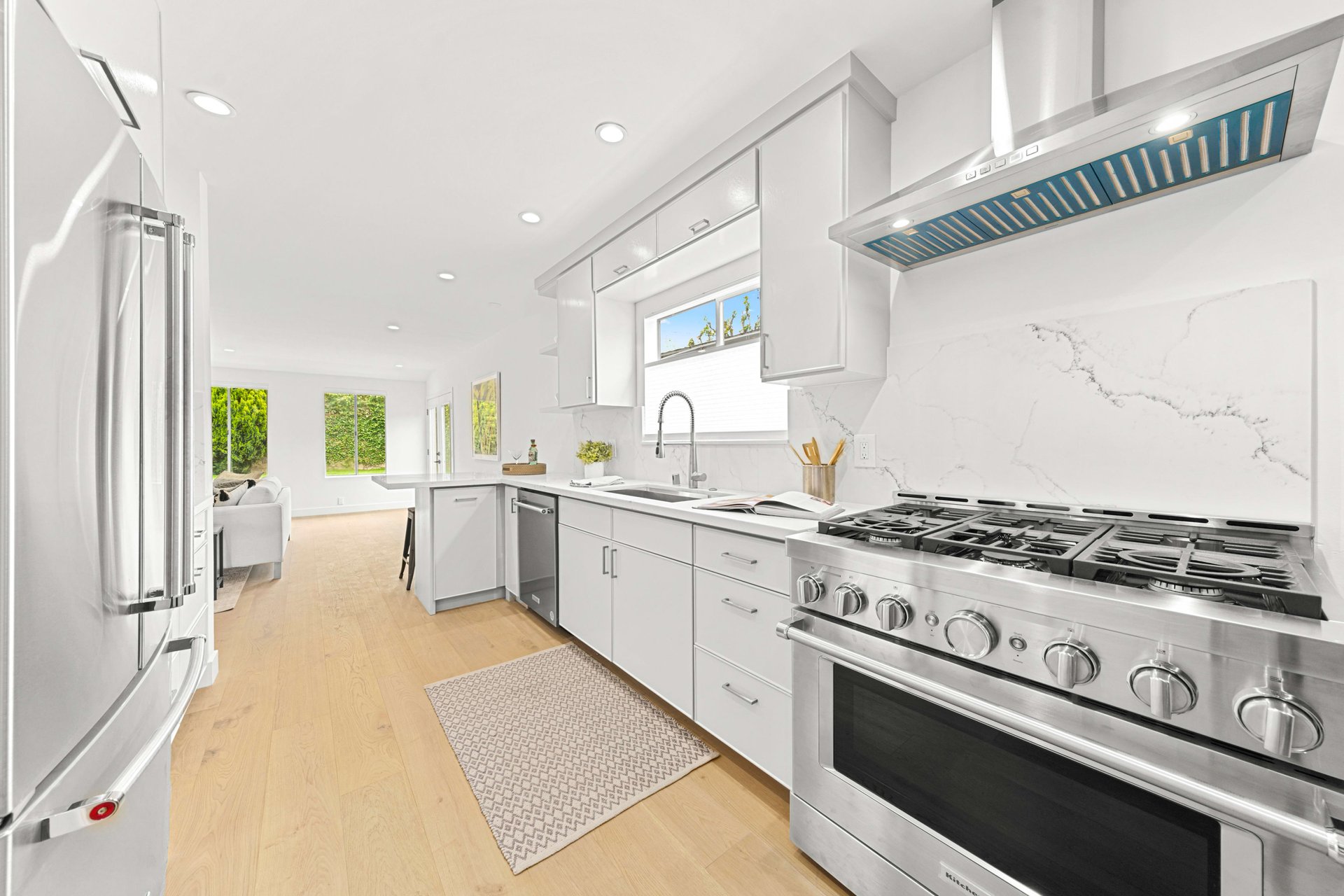 2930 Glenn Ave, Sunset Park