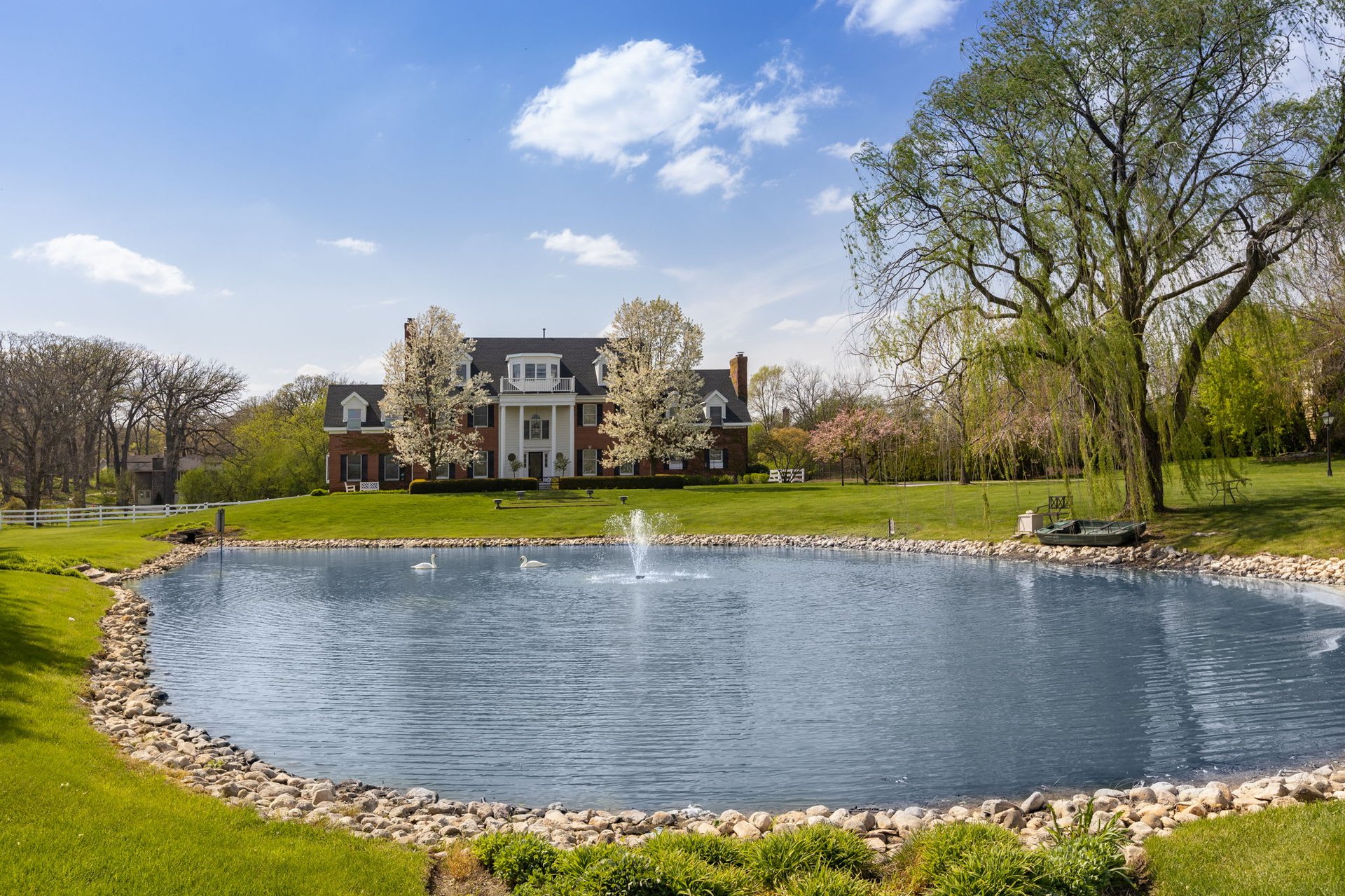 Equestrian Cir 