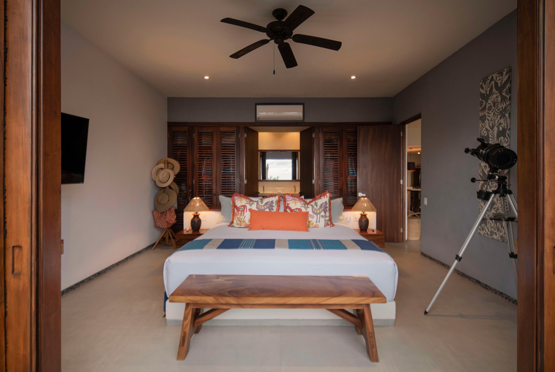 Marea Beachfront Villas C14