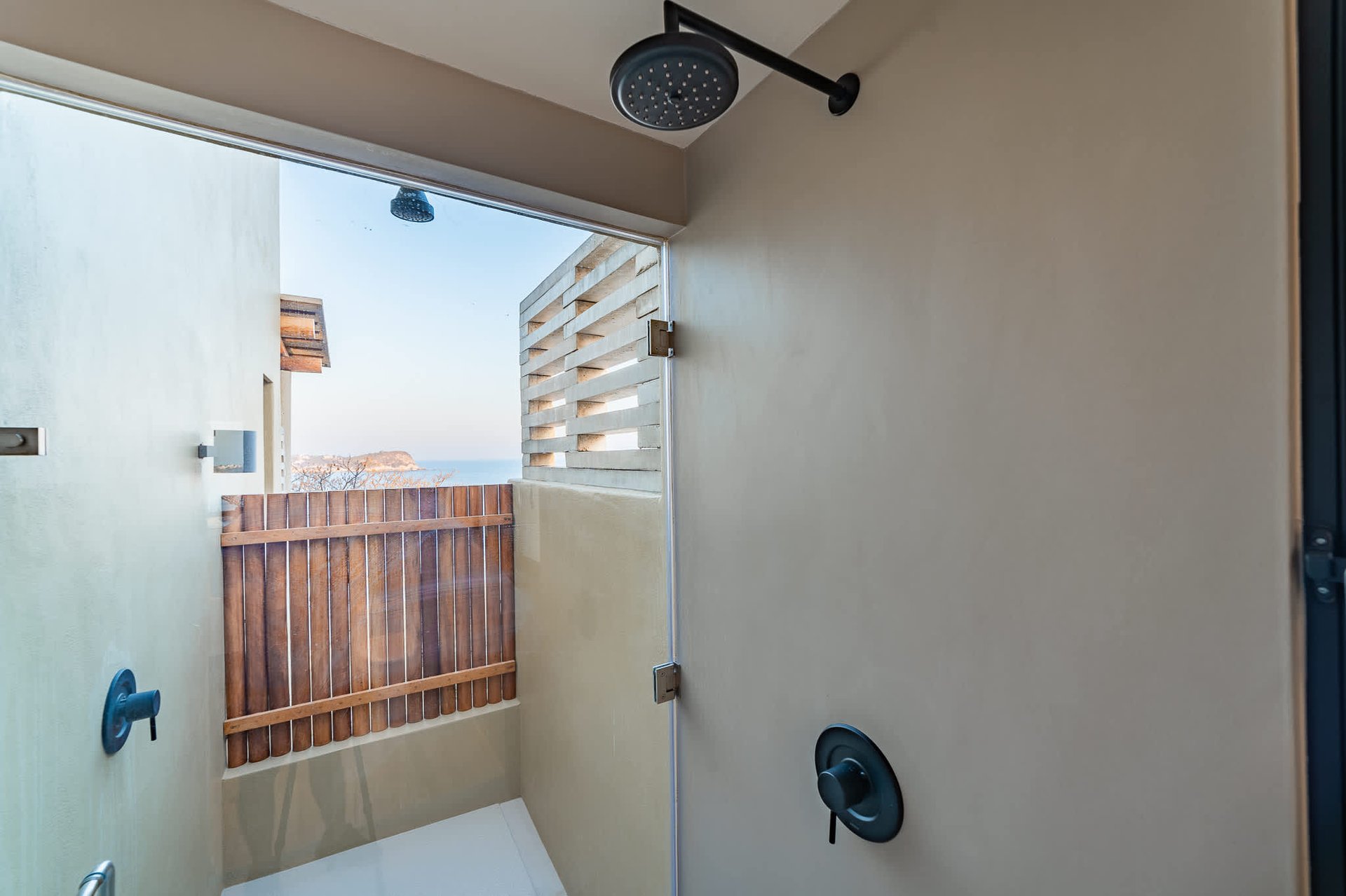 2 bedroom, Condo, Amanecer Penthouse 