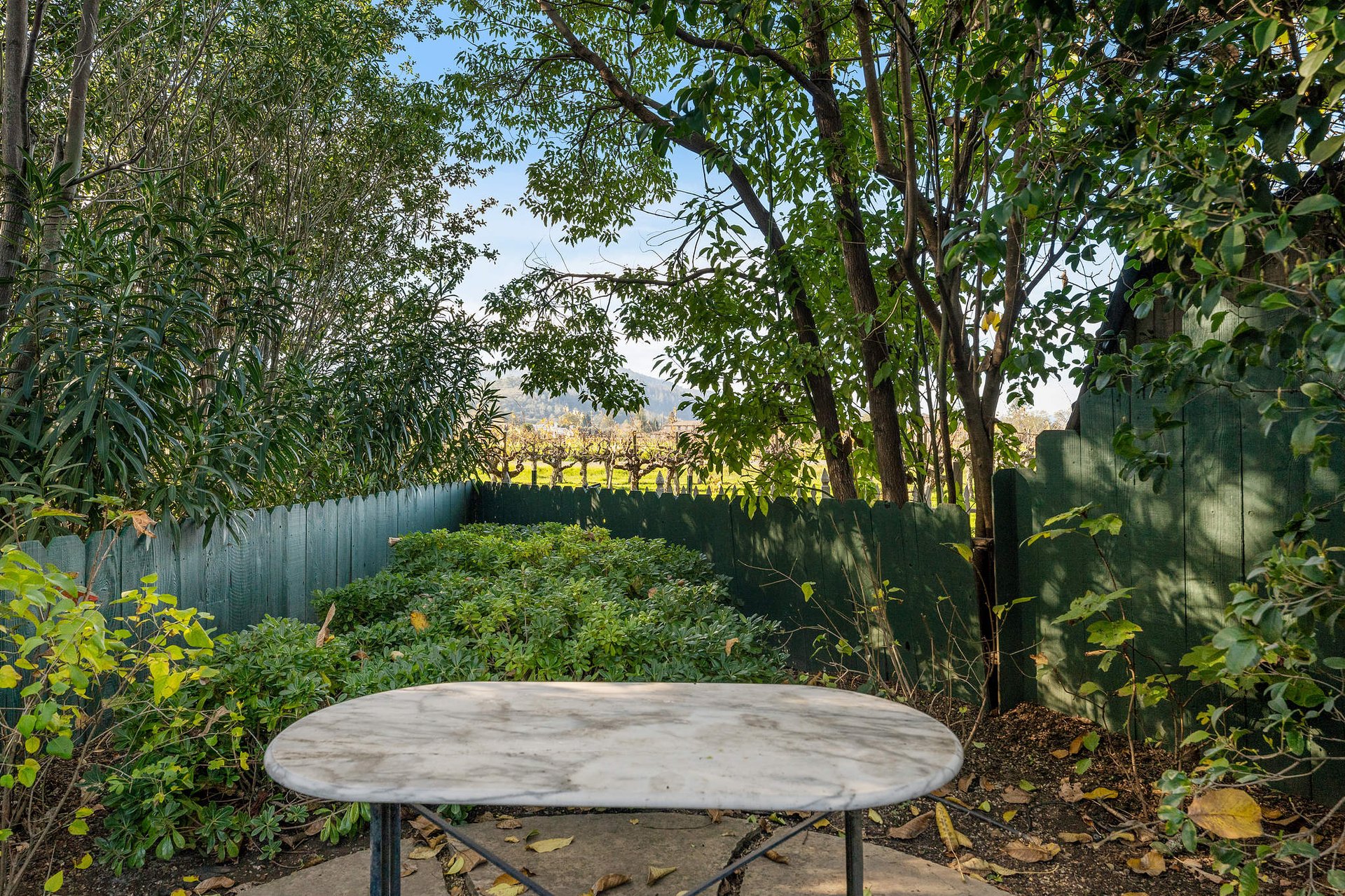 1385 Grove Court, St Helena