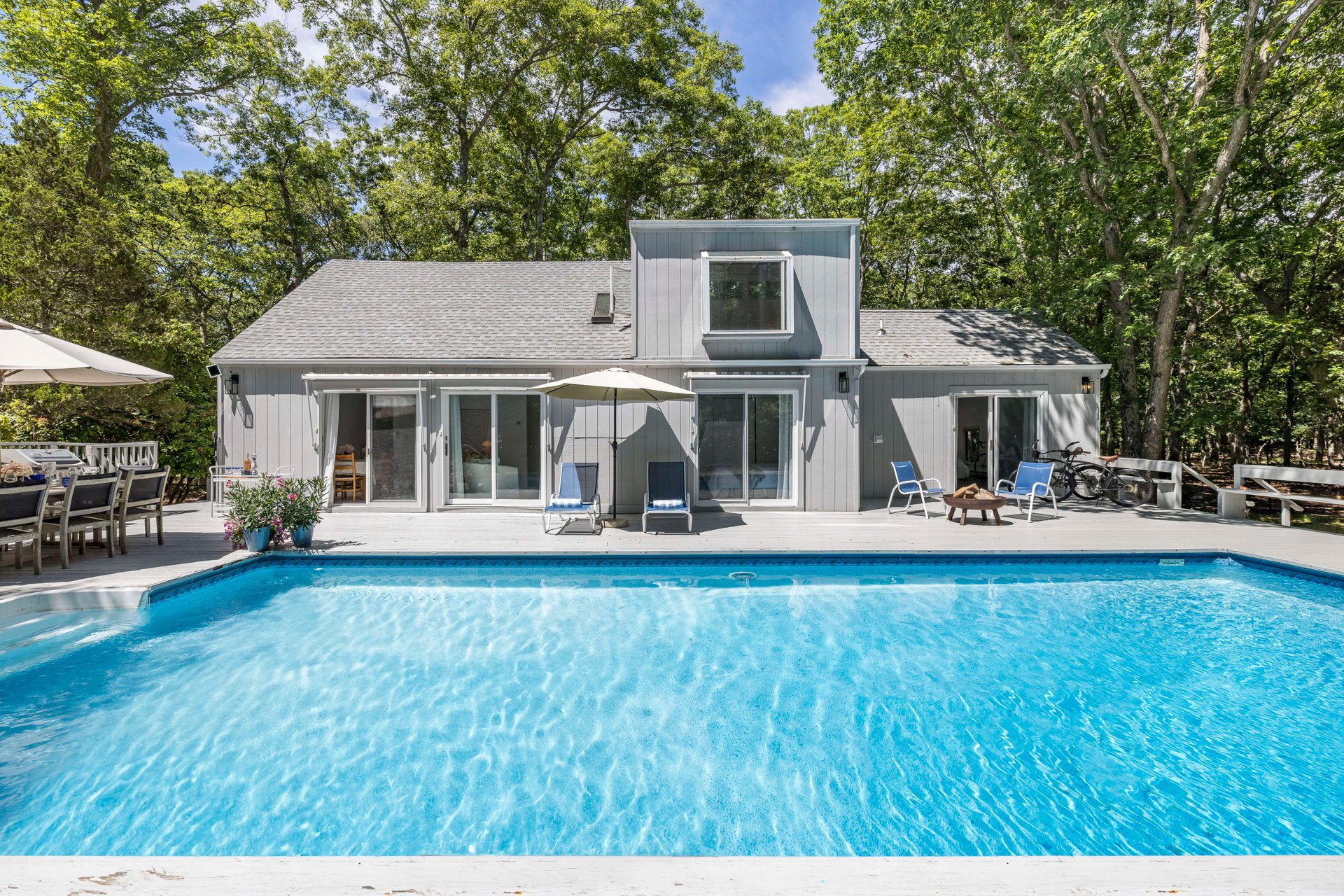 8 Beverly Rd