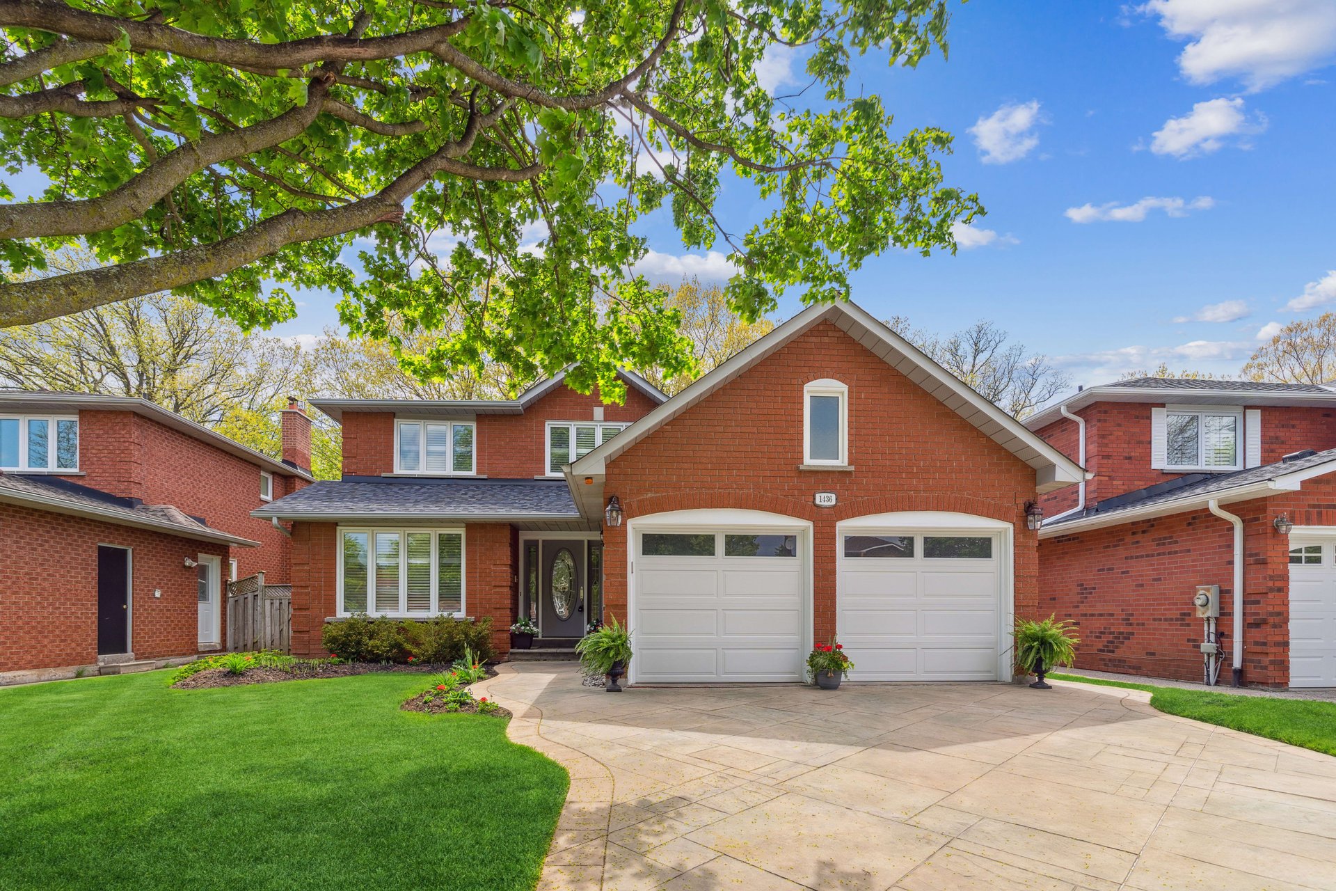 Lush Ravine Lot in Glen Abbey