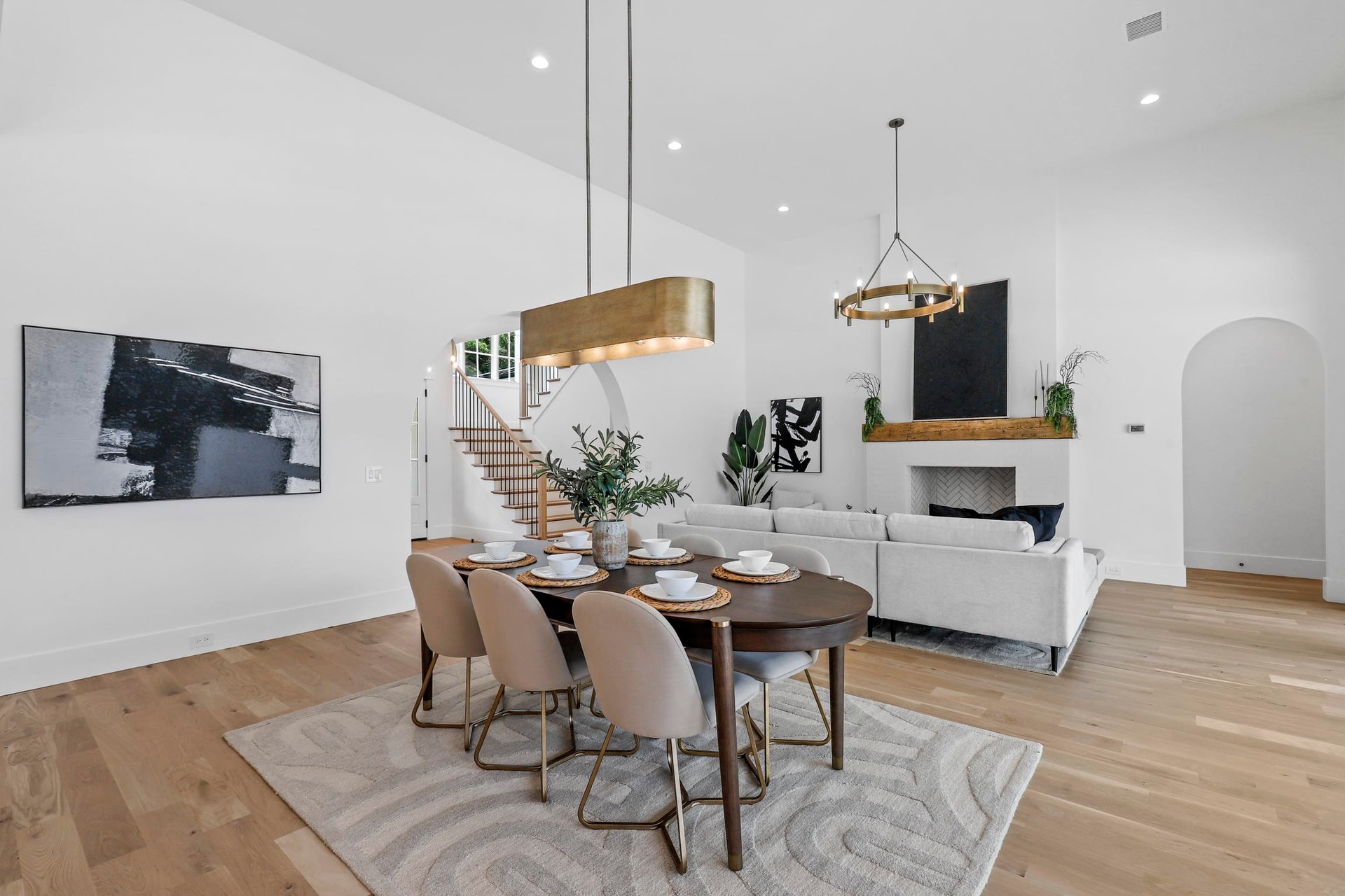 109 Crestwood
