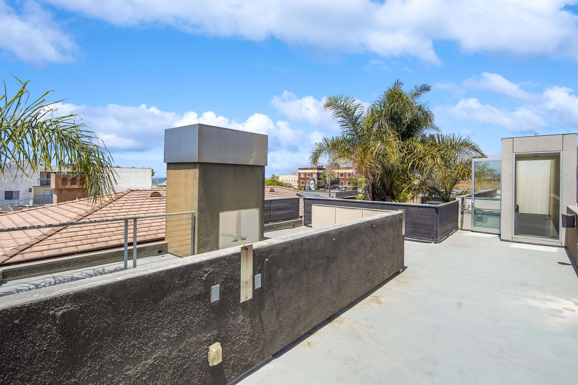 35 Sunset Ave
