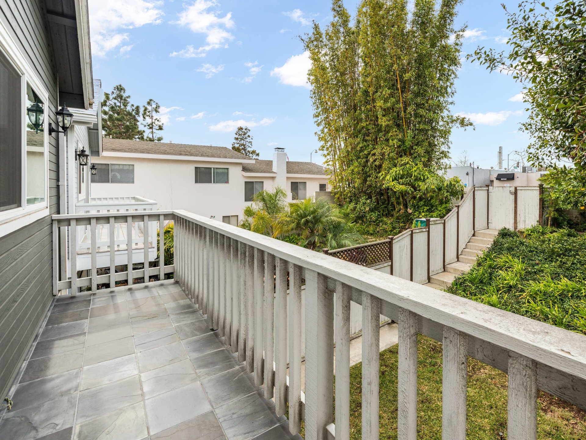 407 Standard Street