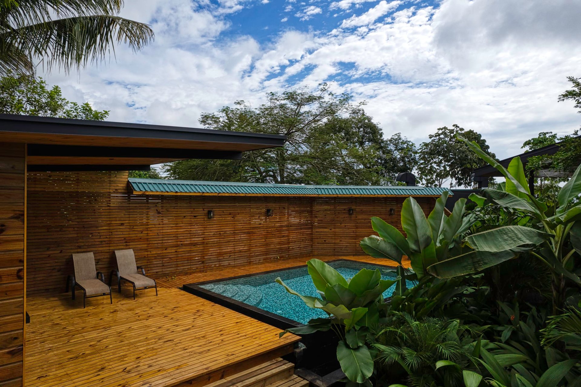 Modern Tropical Villas walking distance to Uvita Town