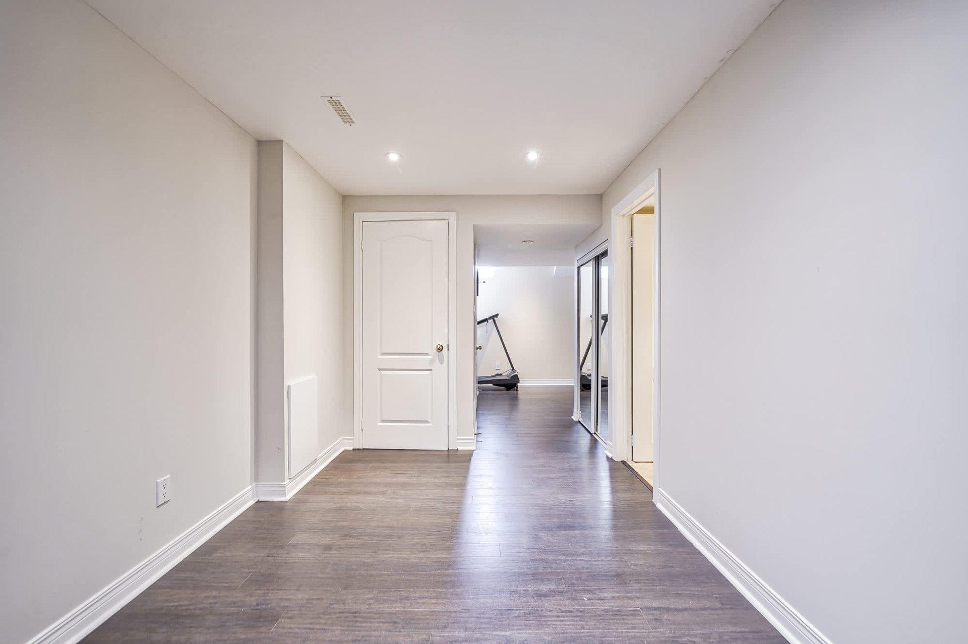 2164 Highcliffe Way