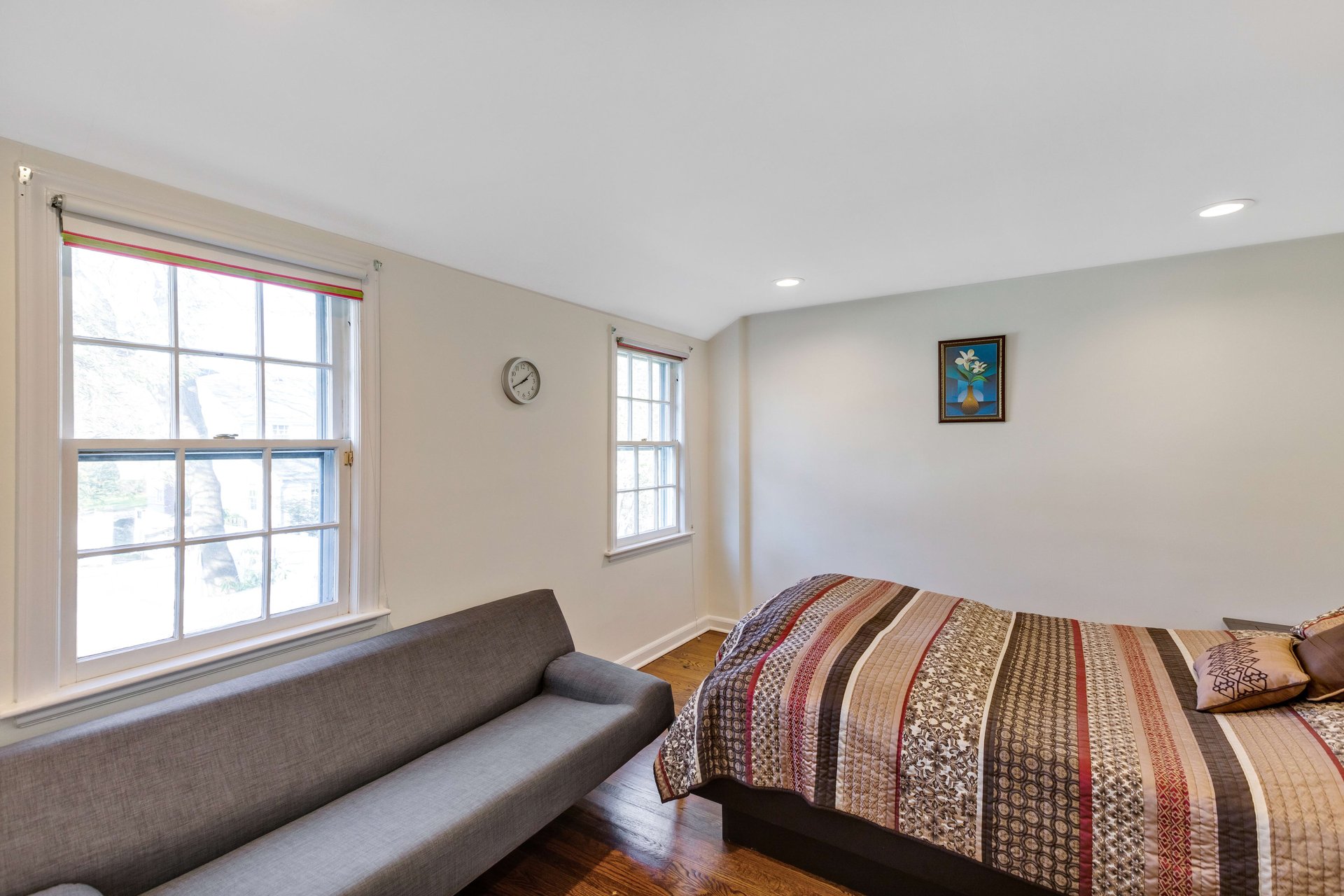 23 Claremont Dr
