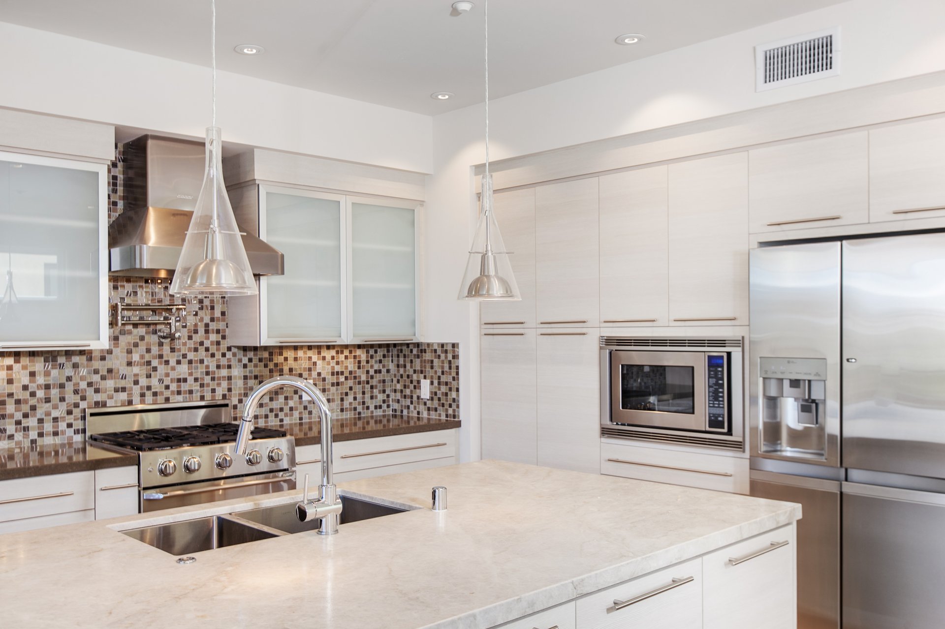 New Ocean-View Living