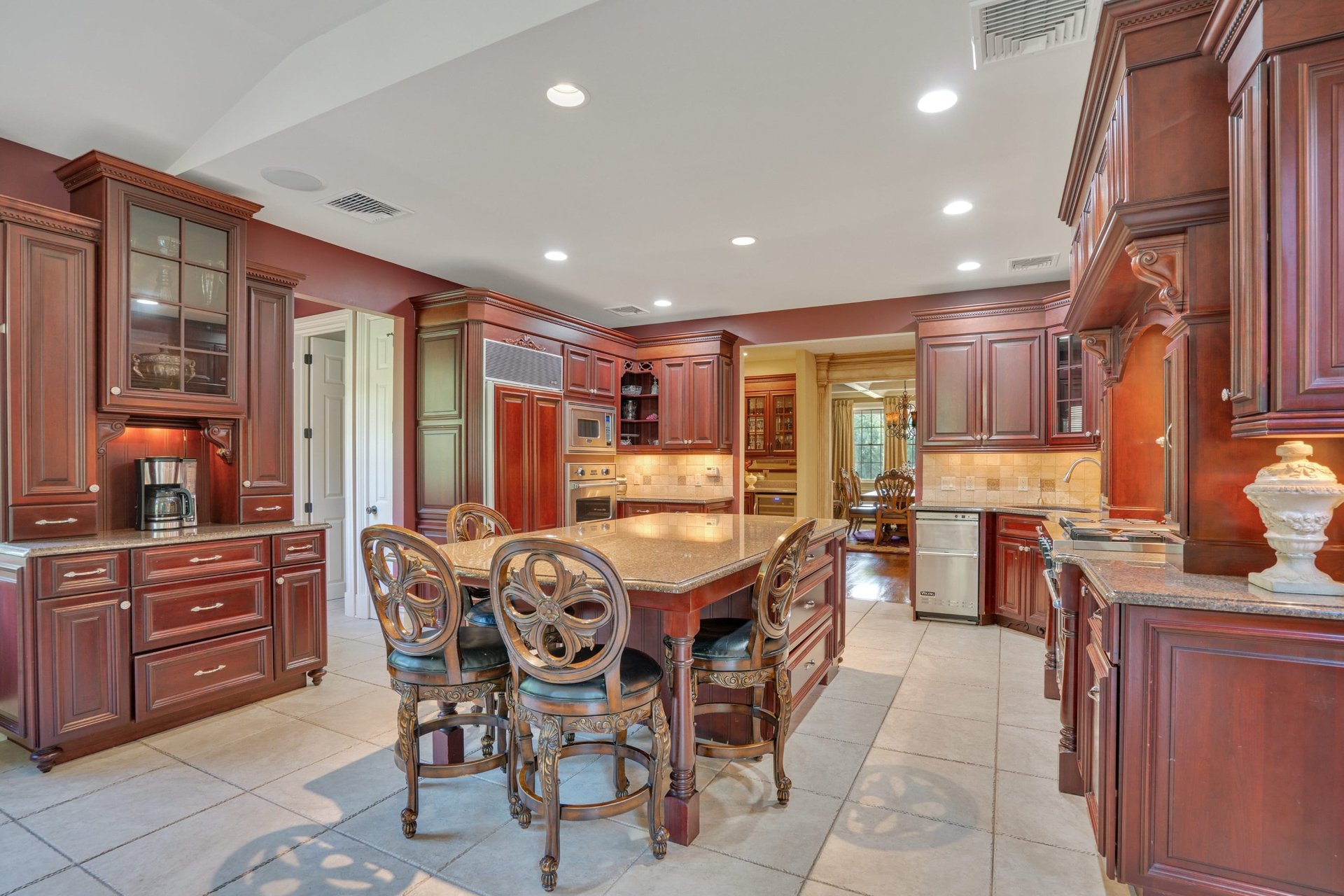 8 Glenbrook Drive