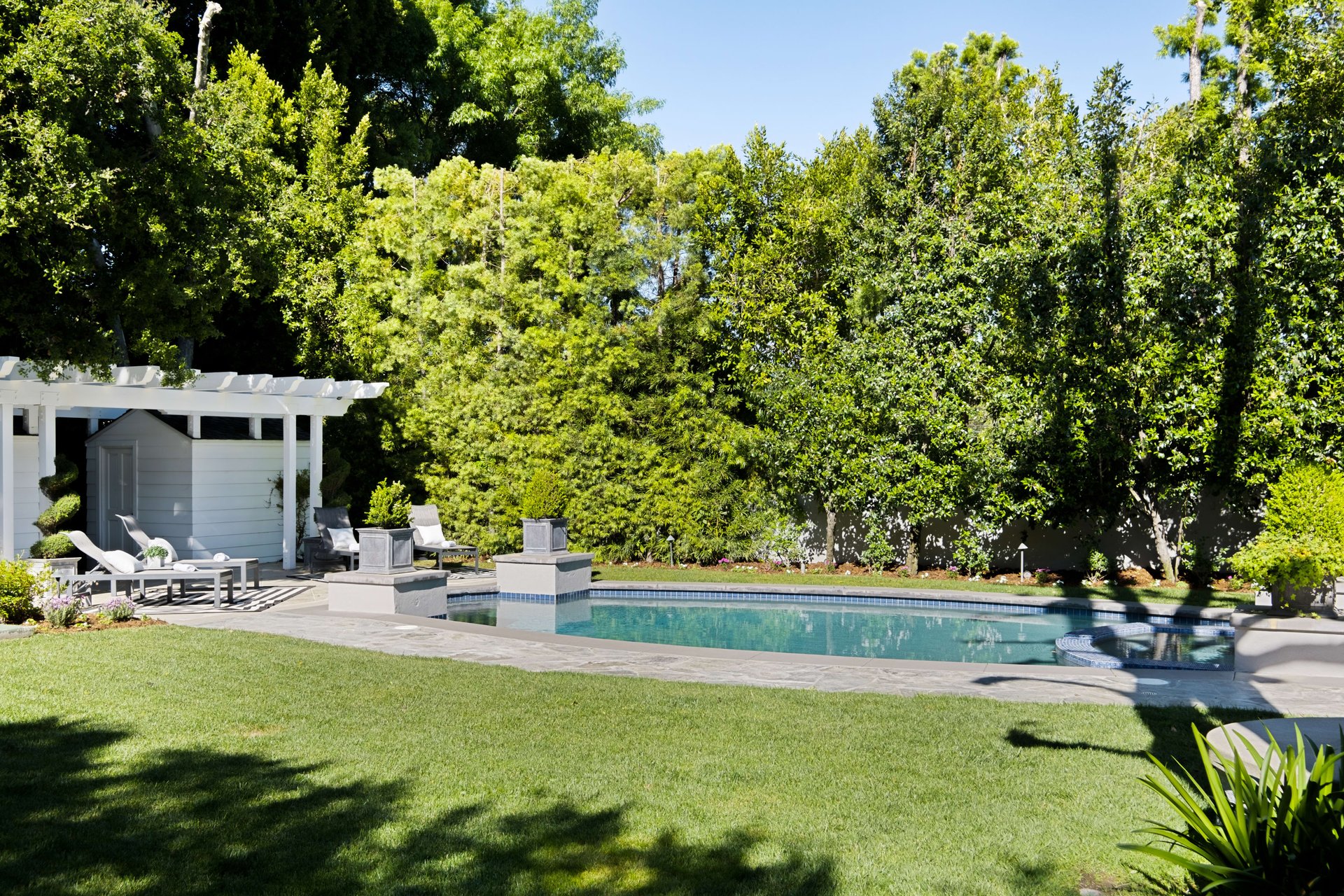 16659 Ashley Oaks, Encino