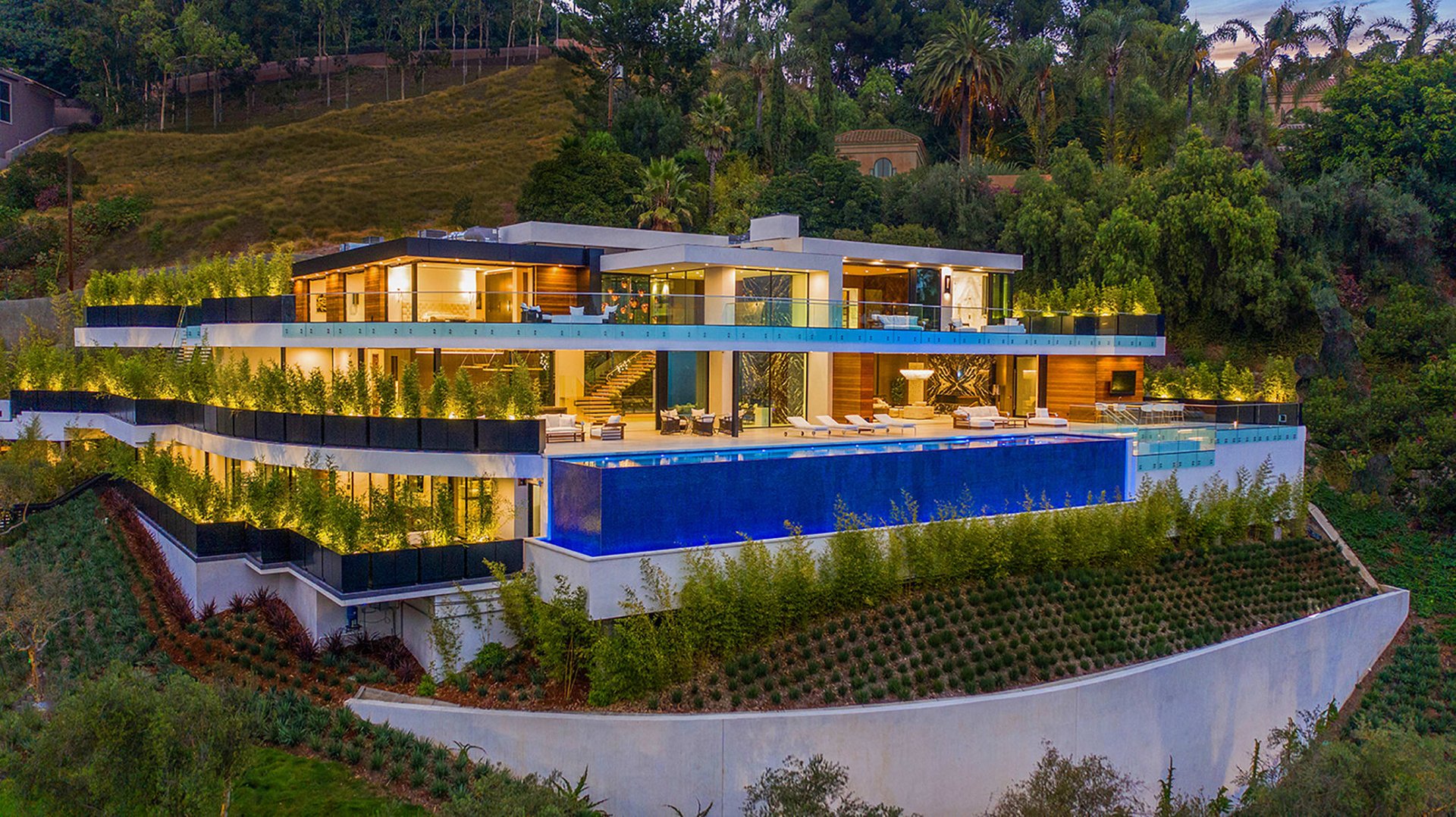 1300 BEVERLY ESTATE DR, BEVERLY HILLS PO