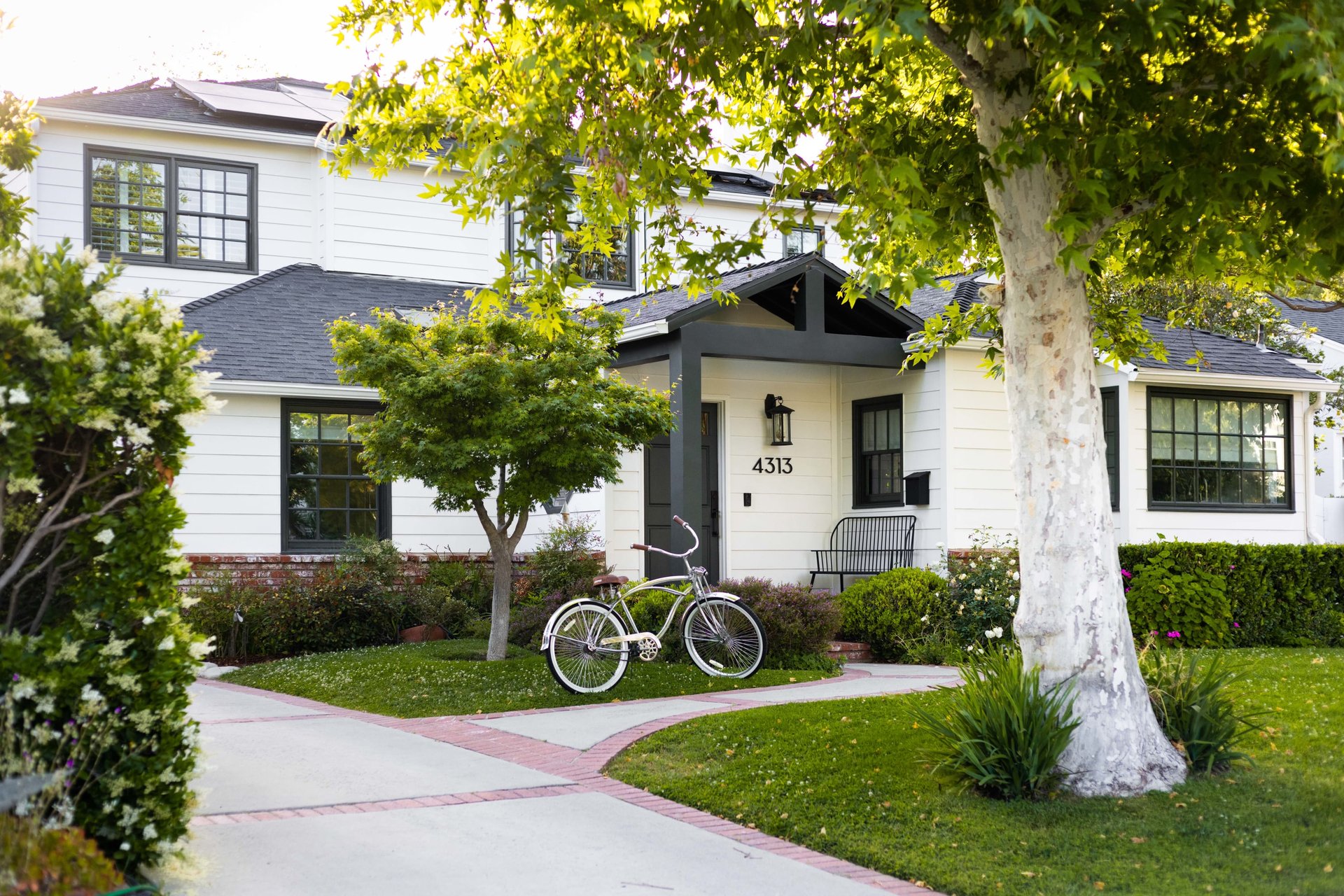 Designer-done 1940s Traditional in Colfax Meadows