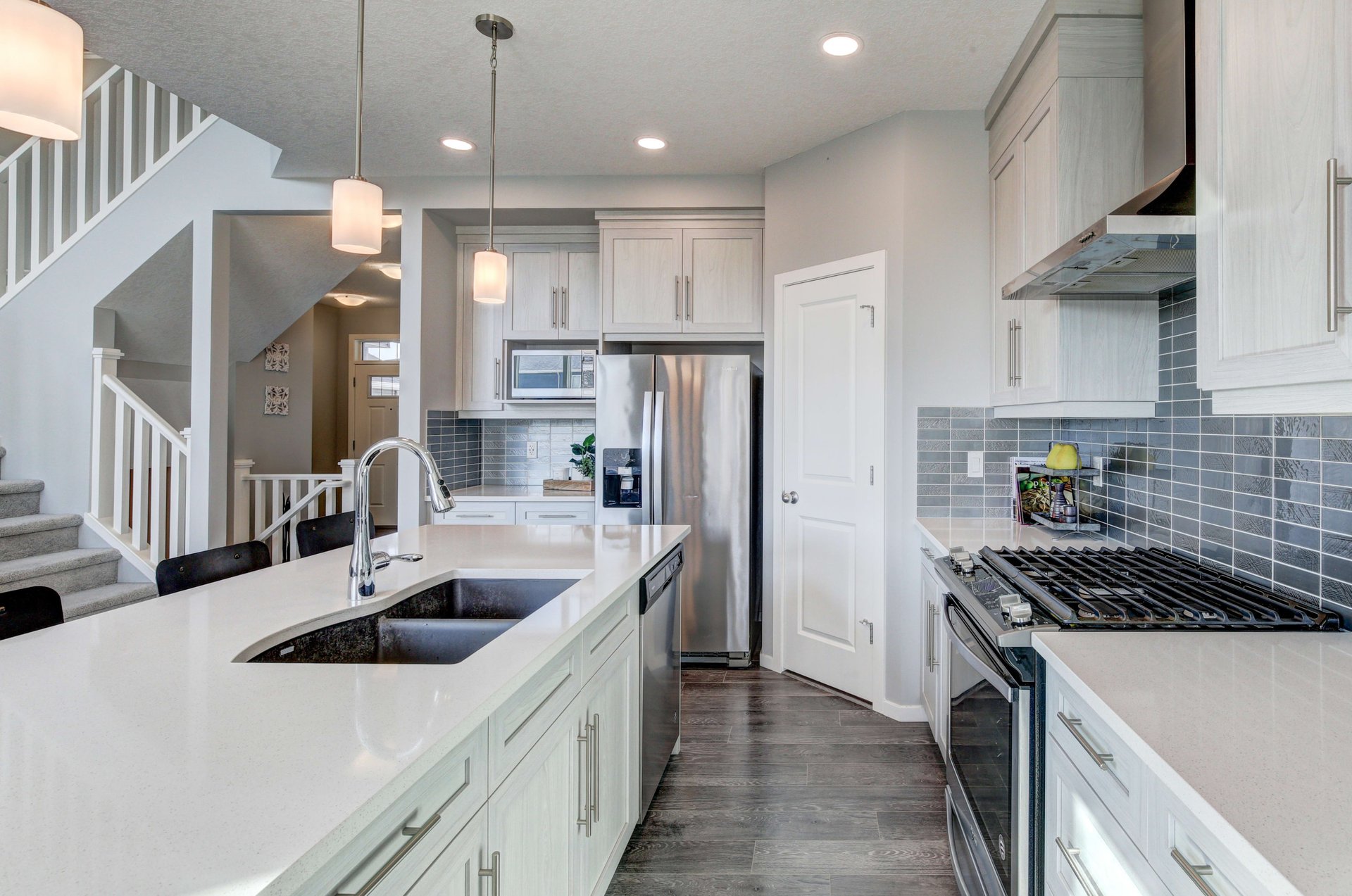 16 Nolanhurst Heights NW