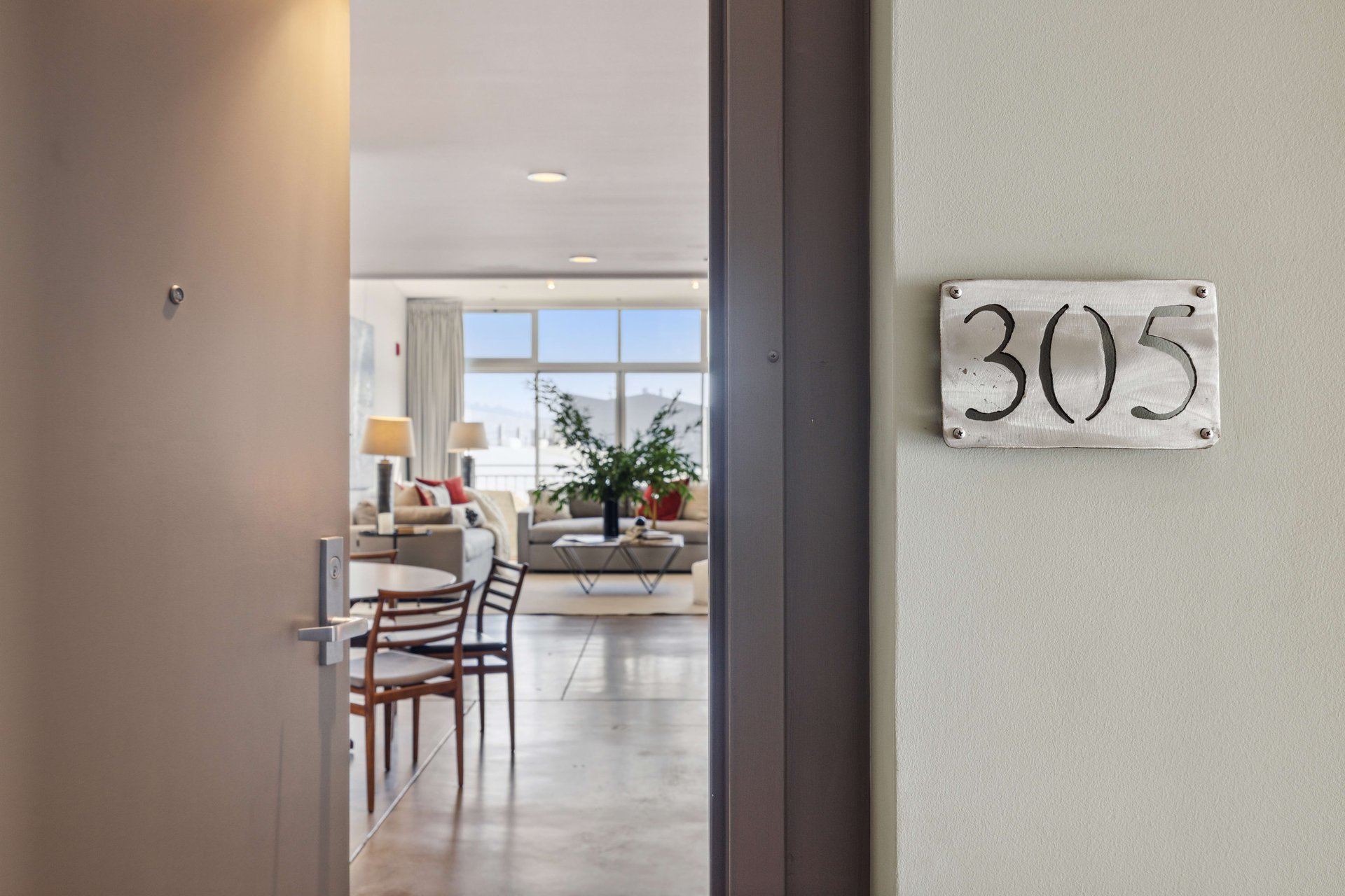The Quintessential Urban Dogpatch Residence