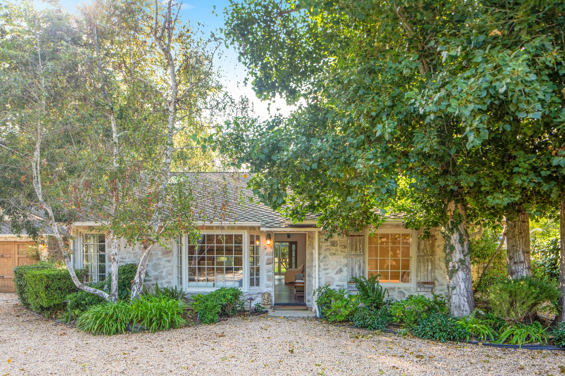 6465 Bonsall Dr