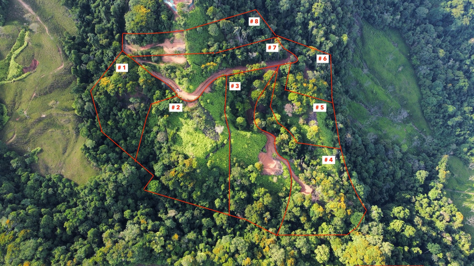 Ocean View Lots in the Exclusive Uvita Mountains. 
