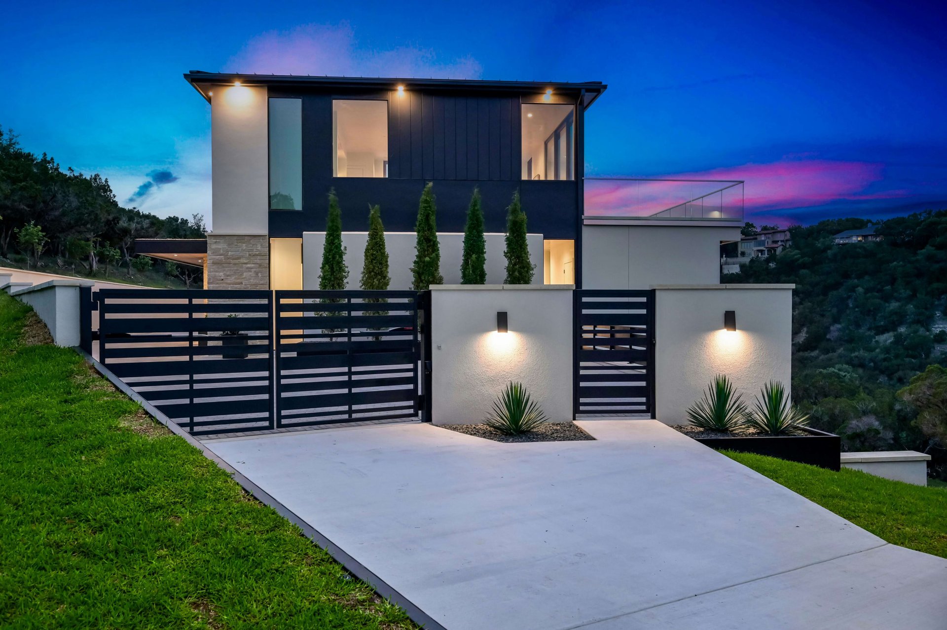 2 Valbella Drive