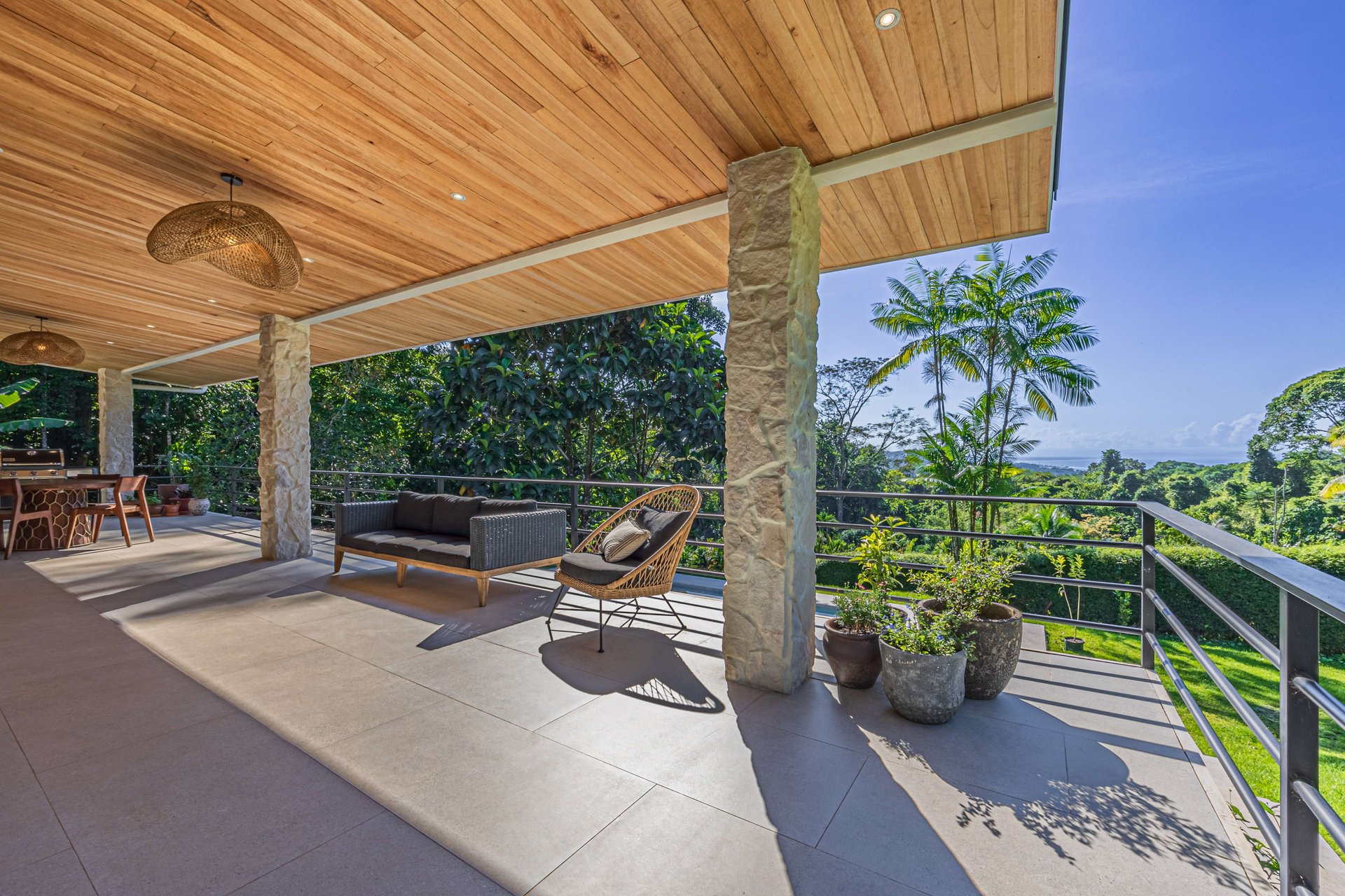 MOVE-IN READY OCEAN VIEW HOME IN CINCO VENTANAS WITH MAJESTIC RIVER ACCESS