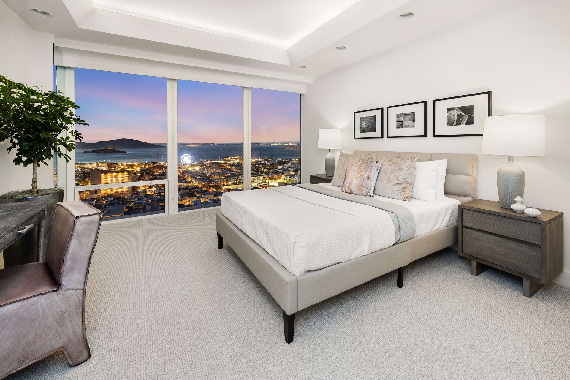 Showcase North Bay View Apartment