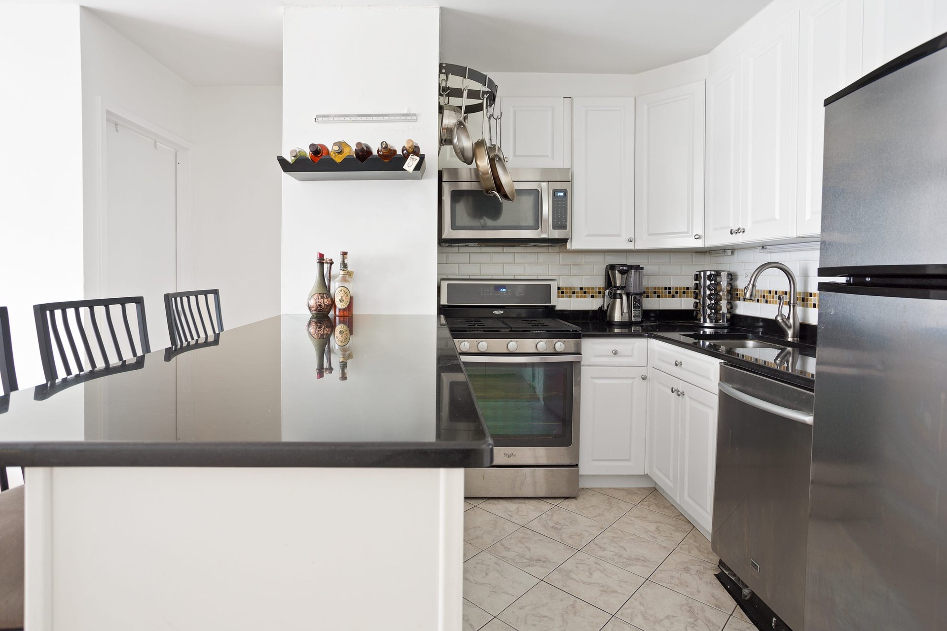 130 W 67th St, Unit 8J