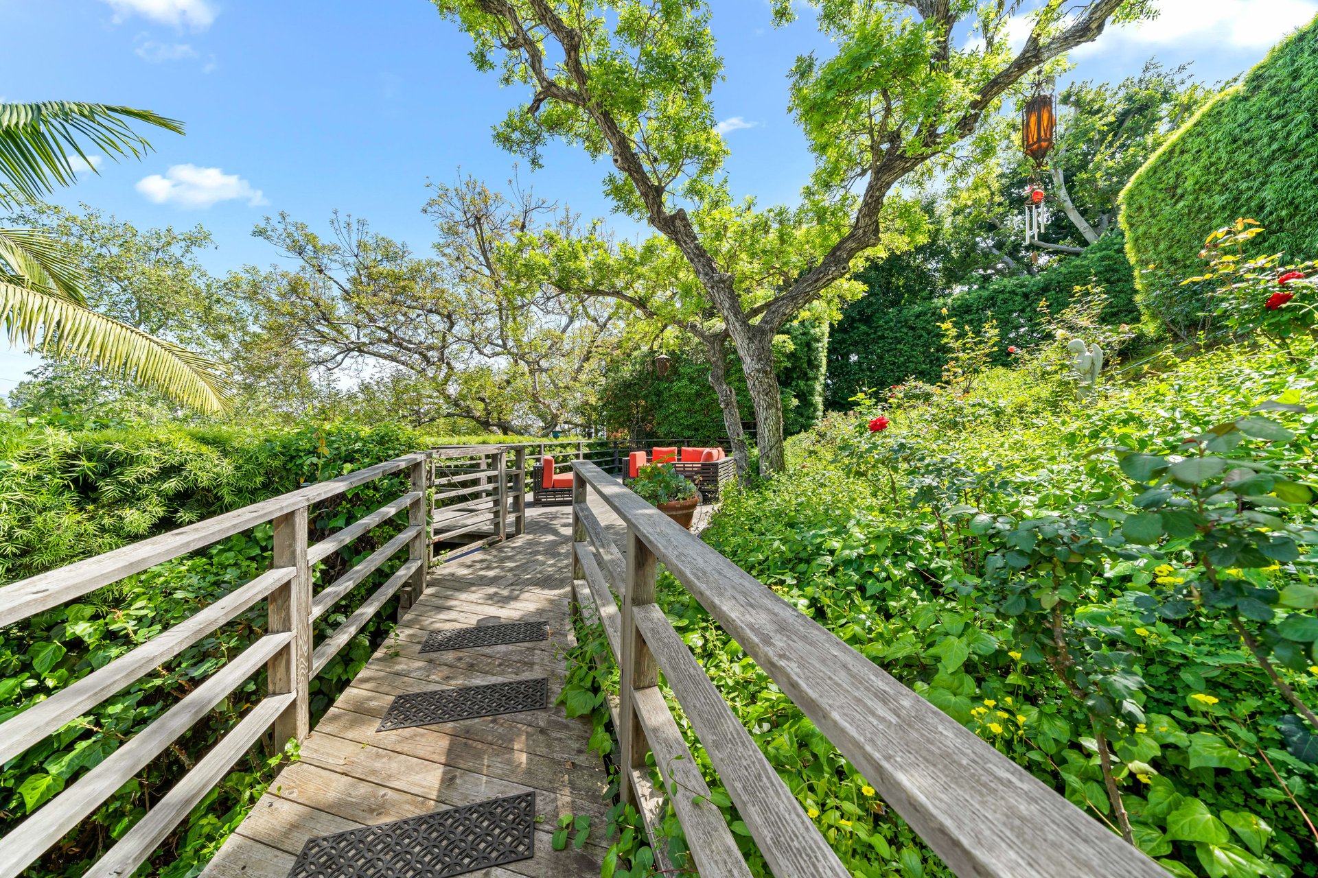 3617 Holboro Dr, Los Feliz