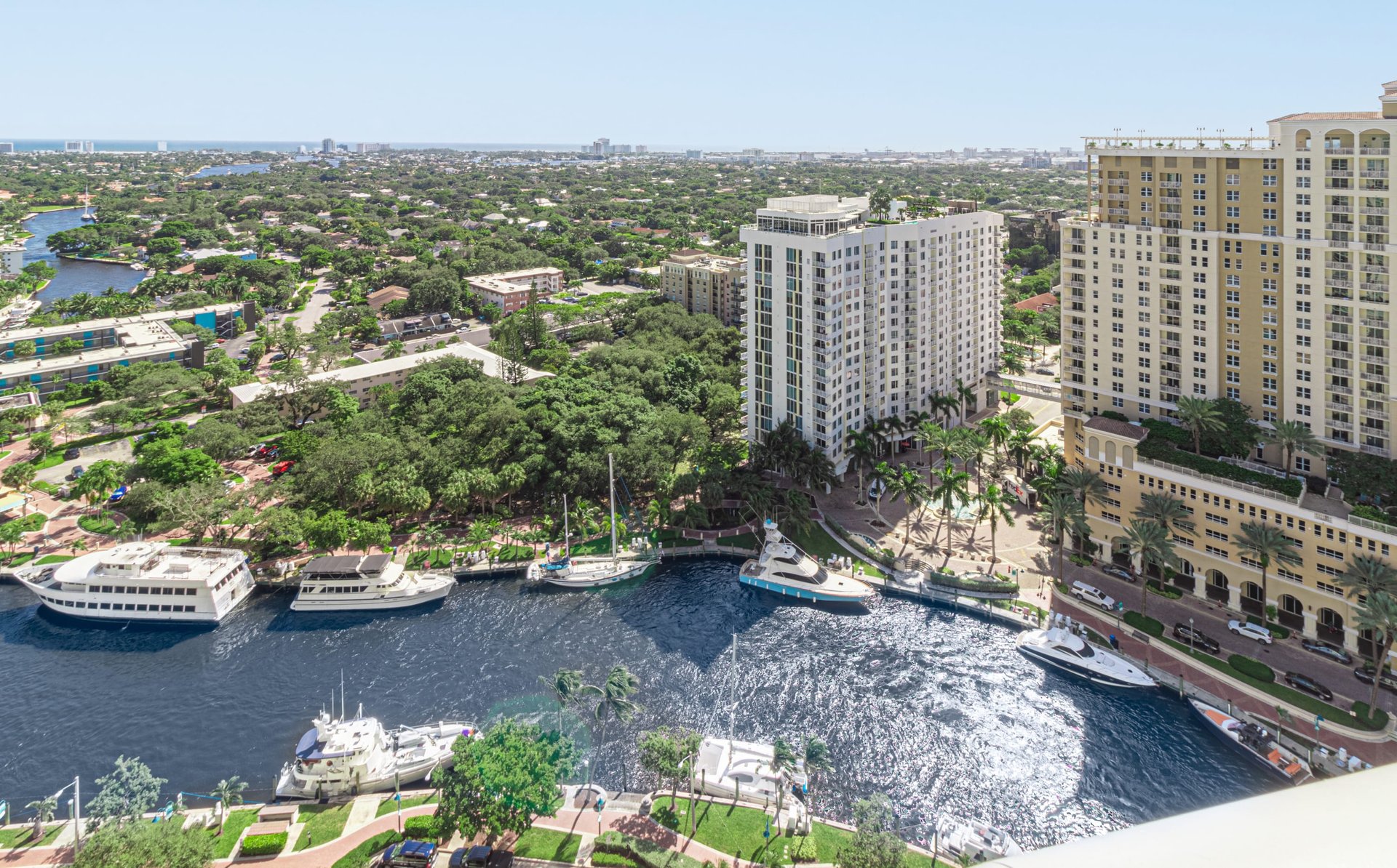 347 N New River Dr Unit: 2701