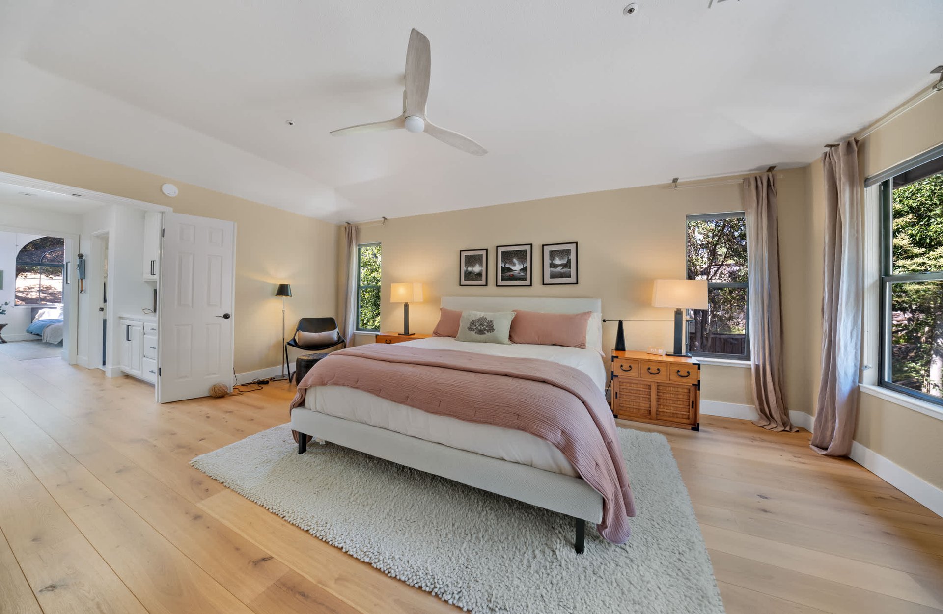 Stylish & Updated in Partridge Knolls