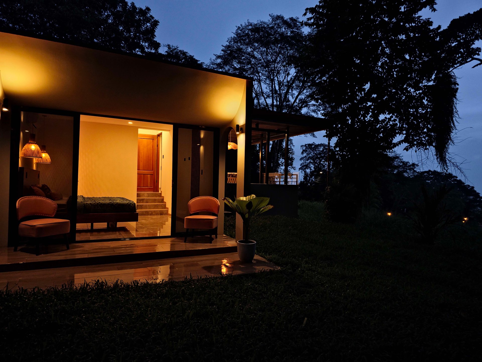 Jungle, Ocean, and exclusive elements to live in the tropics at Casa Elementum