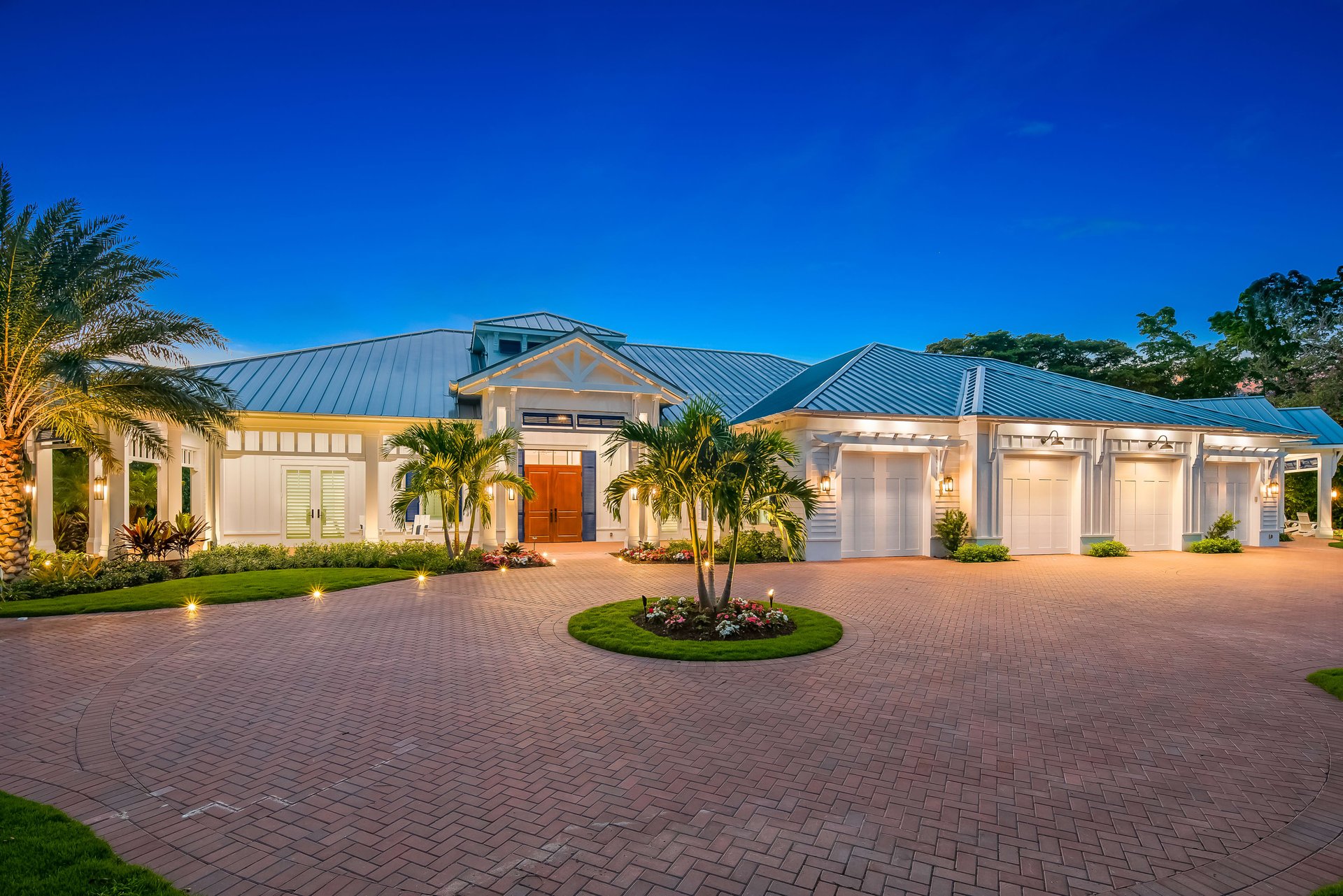 PELICAN BAY
