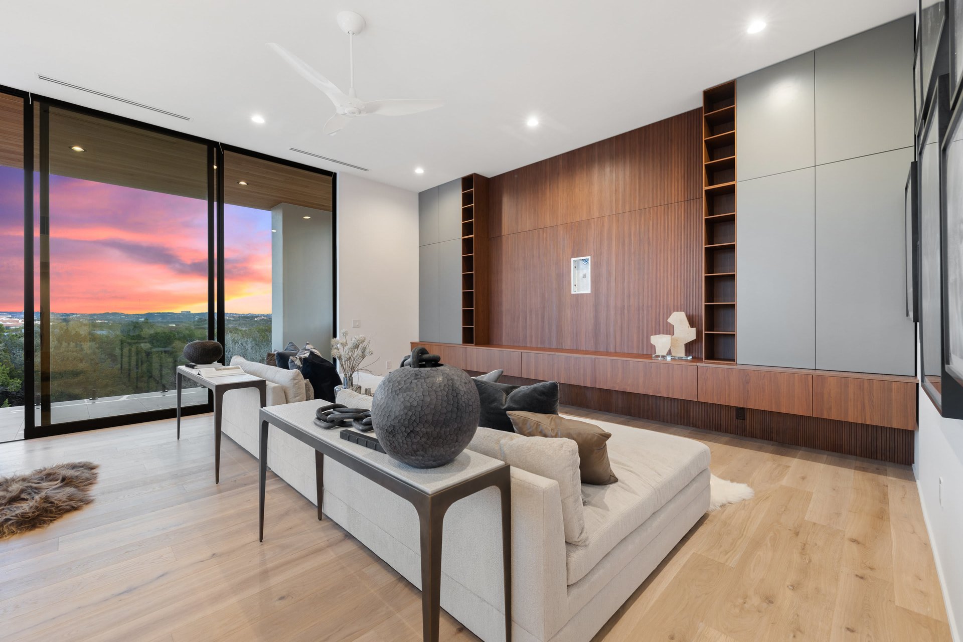 Private Address, Austin, TX 78735