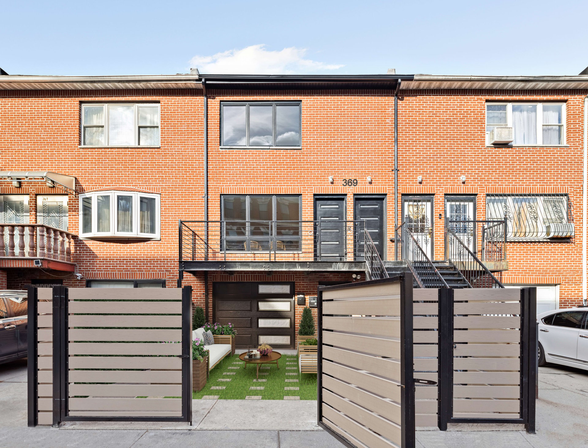 369 Kosciuszko St