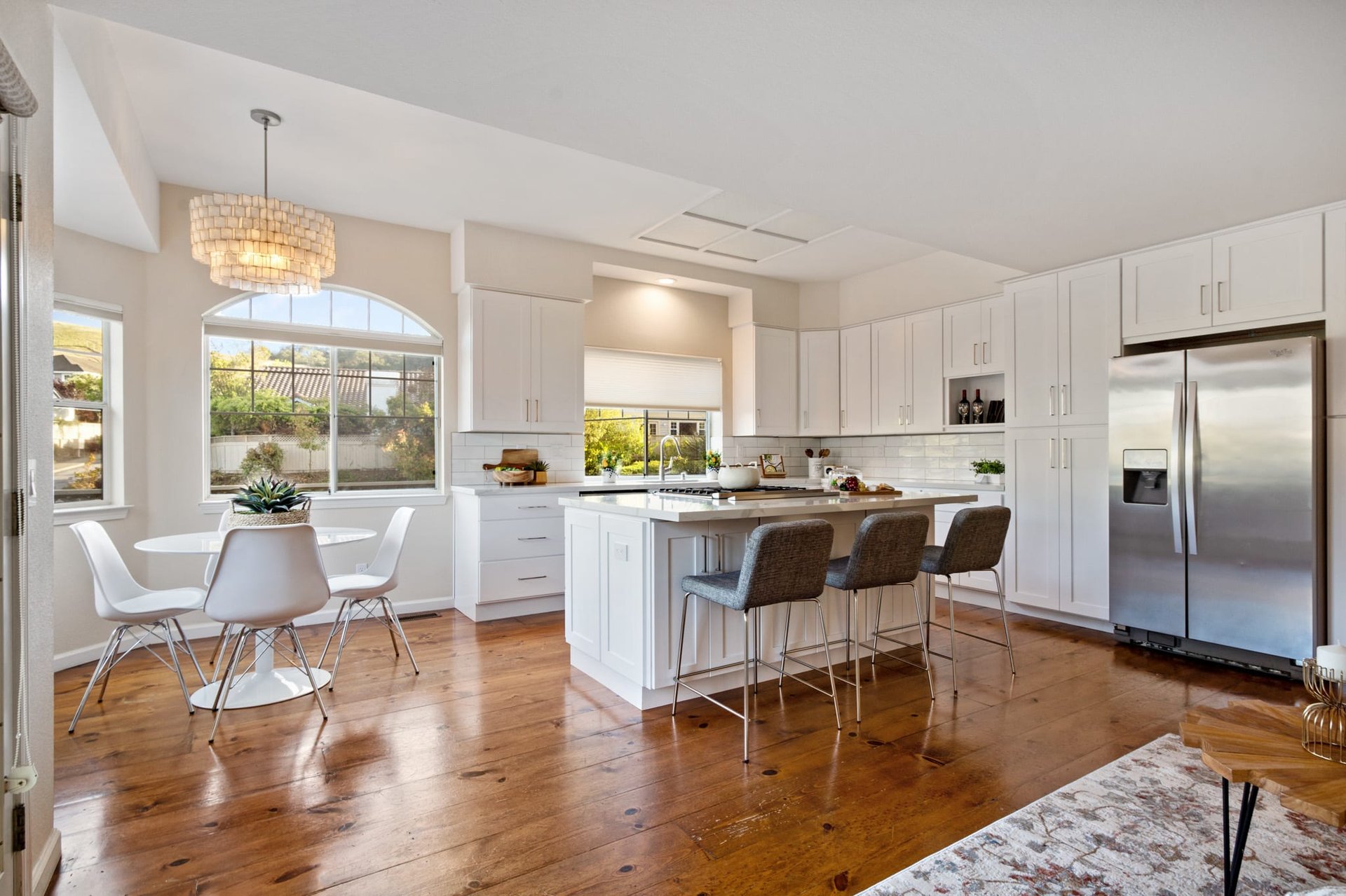 182 Windsor Dr
