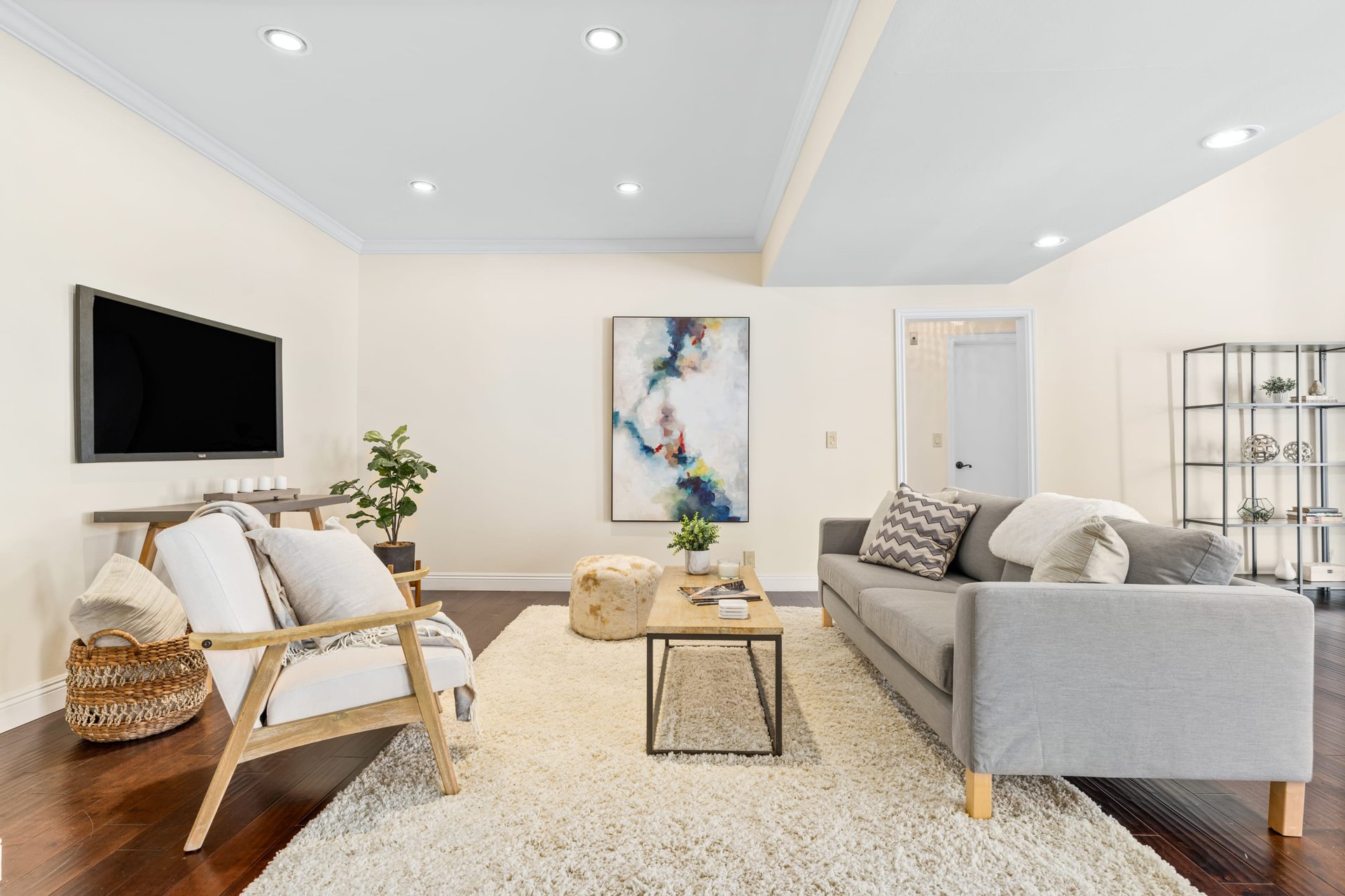 8712 Gregory Way #403, Pico-Robertson